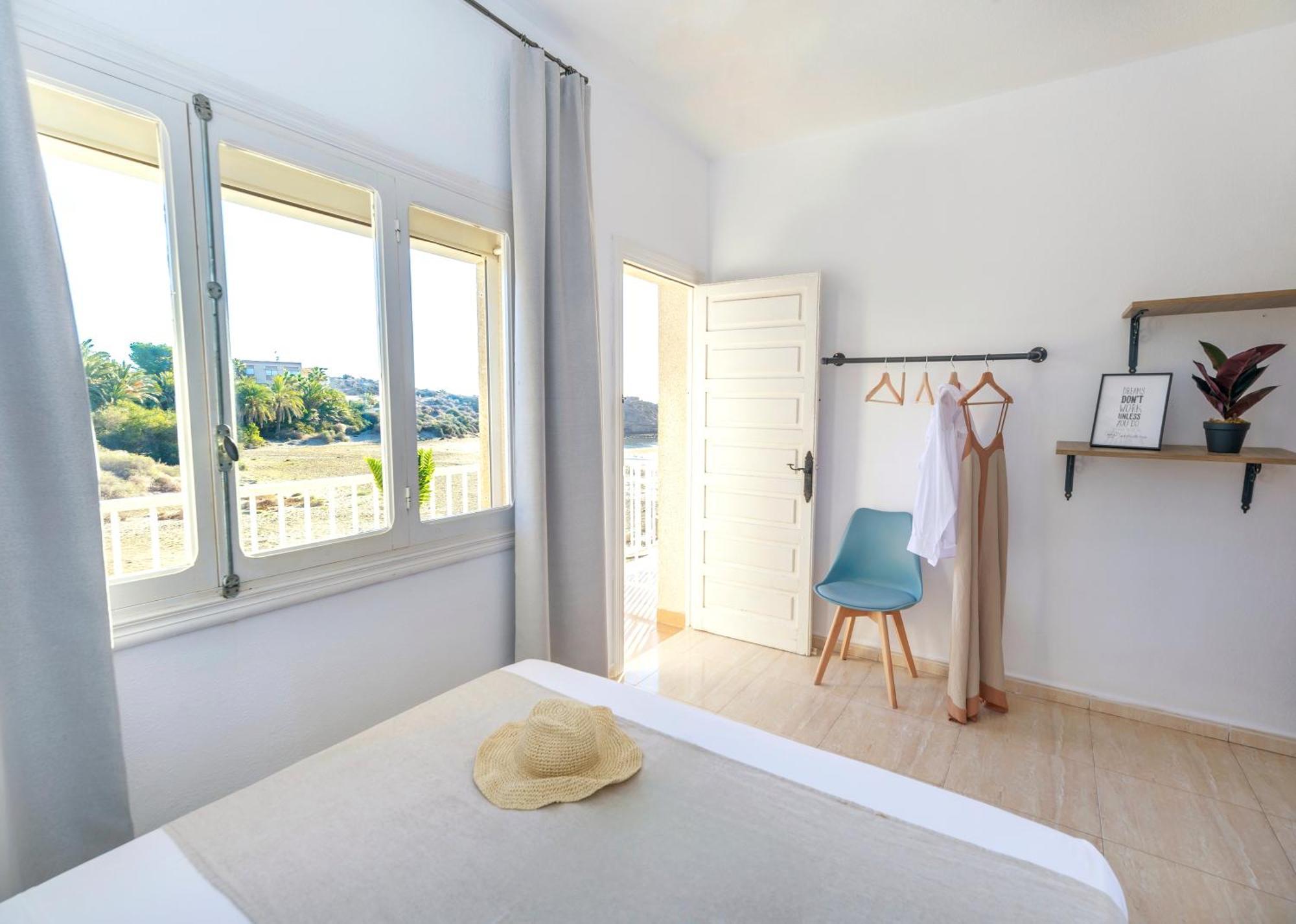 Double Room with Balcony,1519690801:JPEG