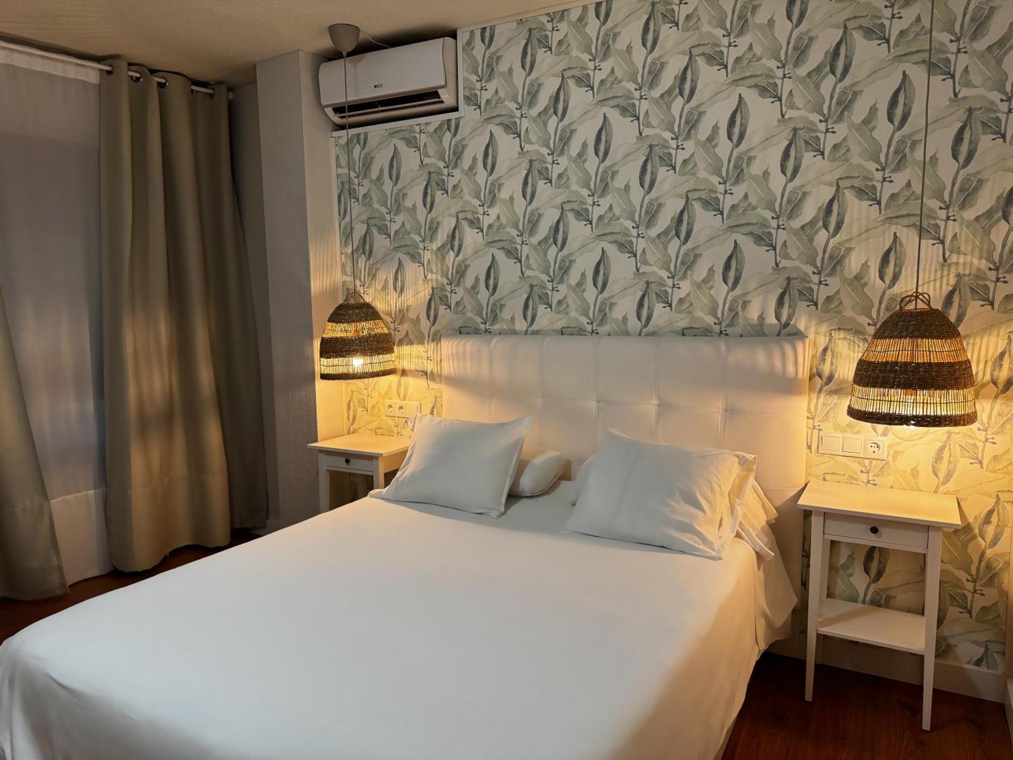 Large Double Room