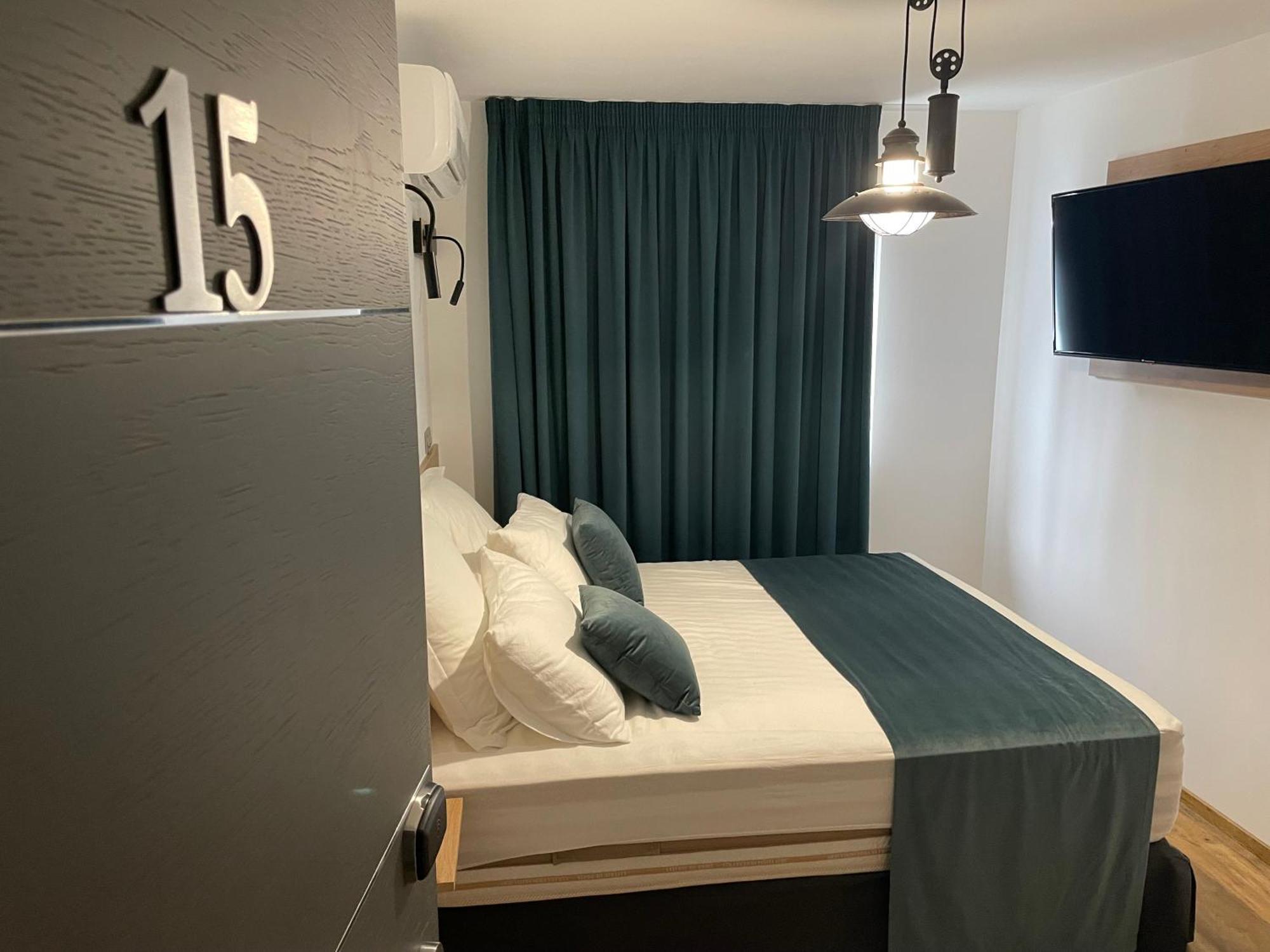 Familiekamer met Gedeelde Badkamer