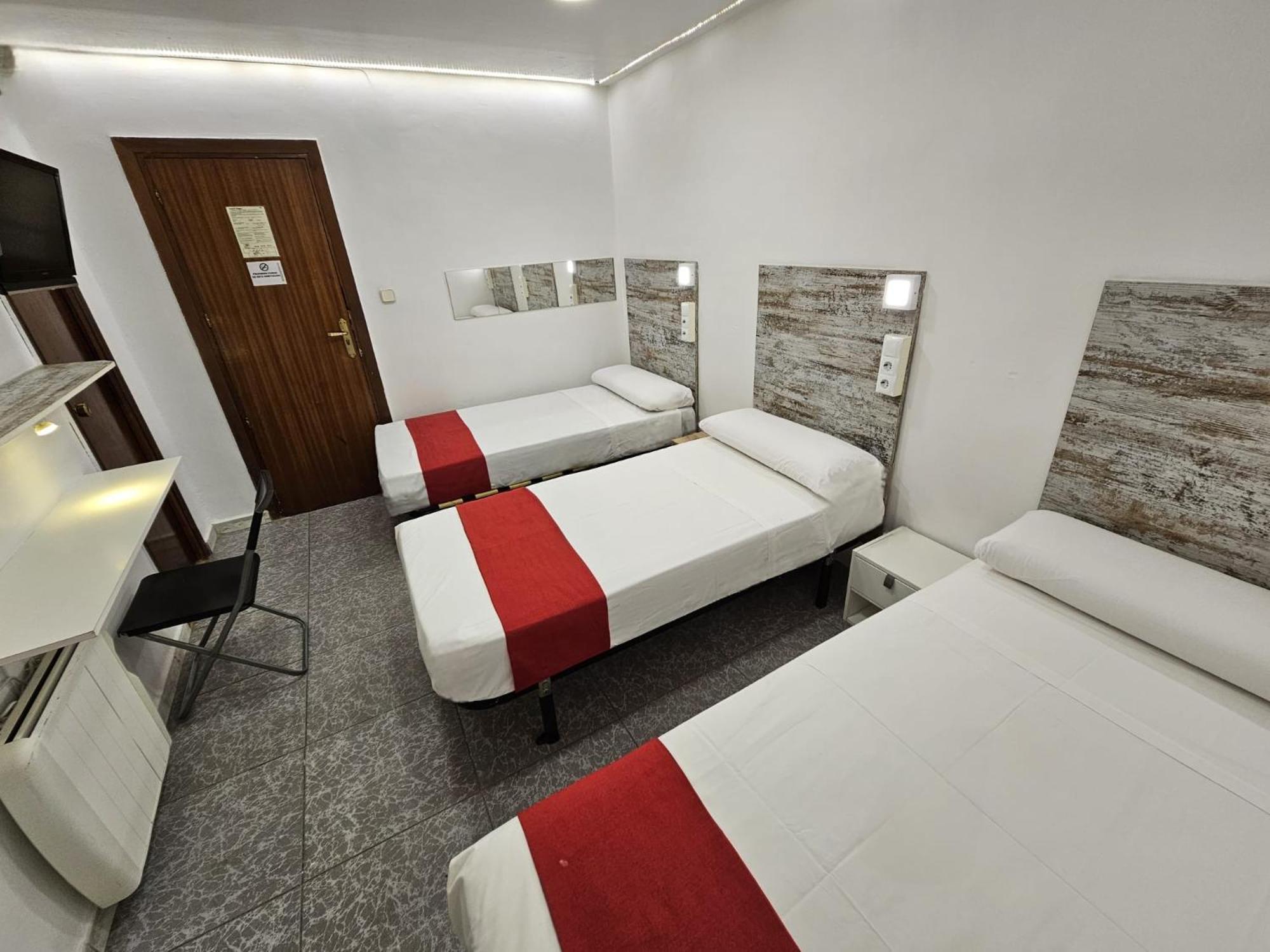 Triple Room