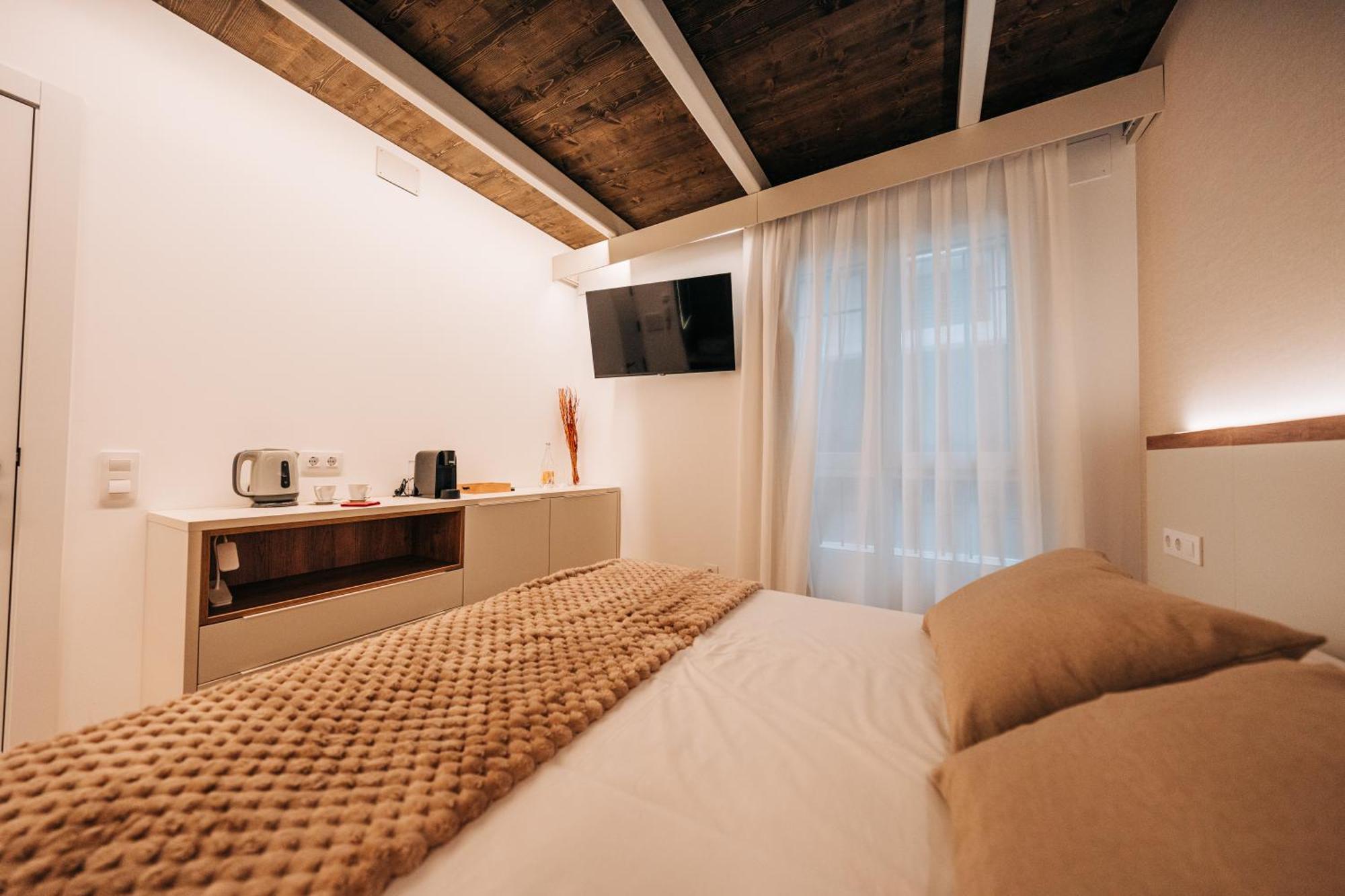 Queen Suite Spa Bath