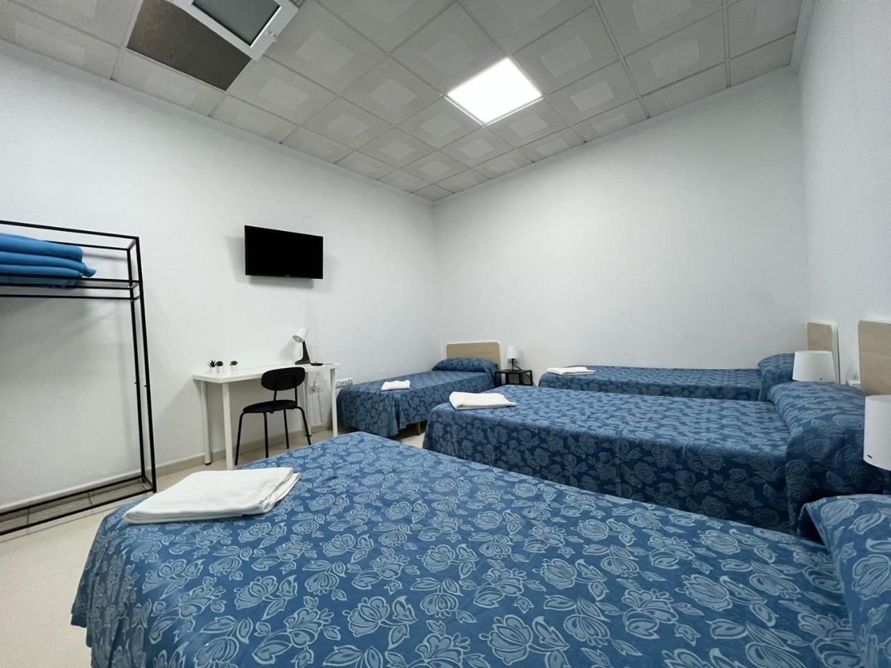 Triple Room,1538903905:JPEG