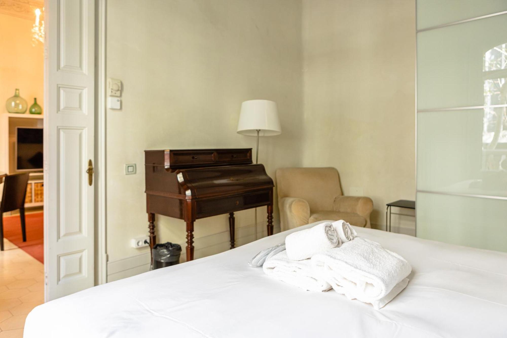 Two-Bedroom Suite with Balcony,1538920021:JPEG