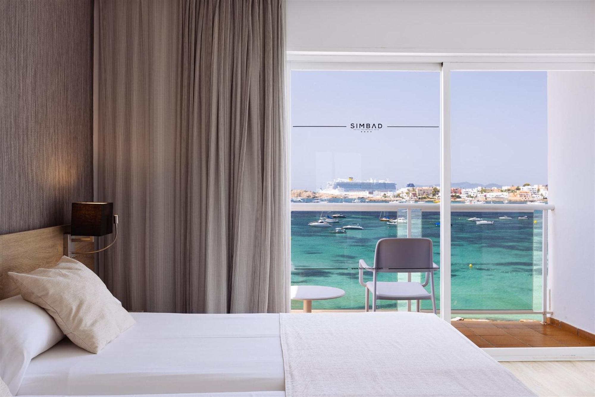 Twin Room Sea View
