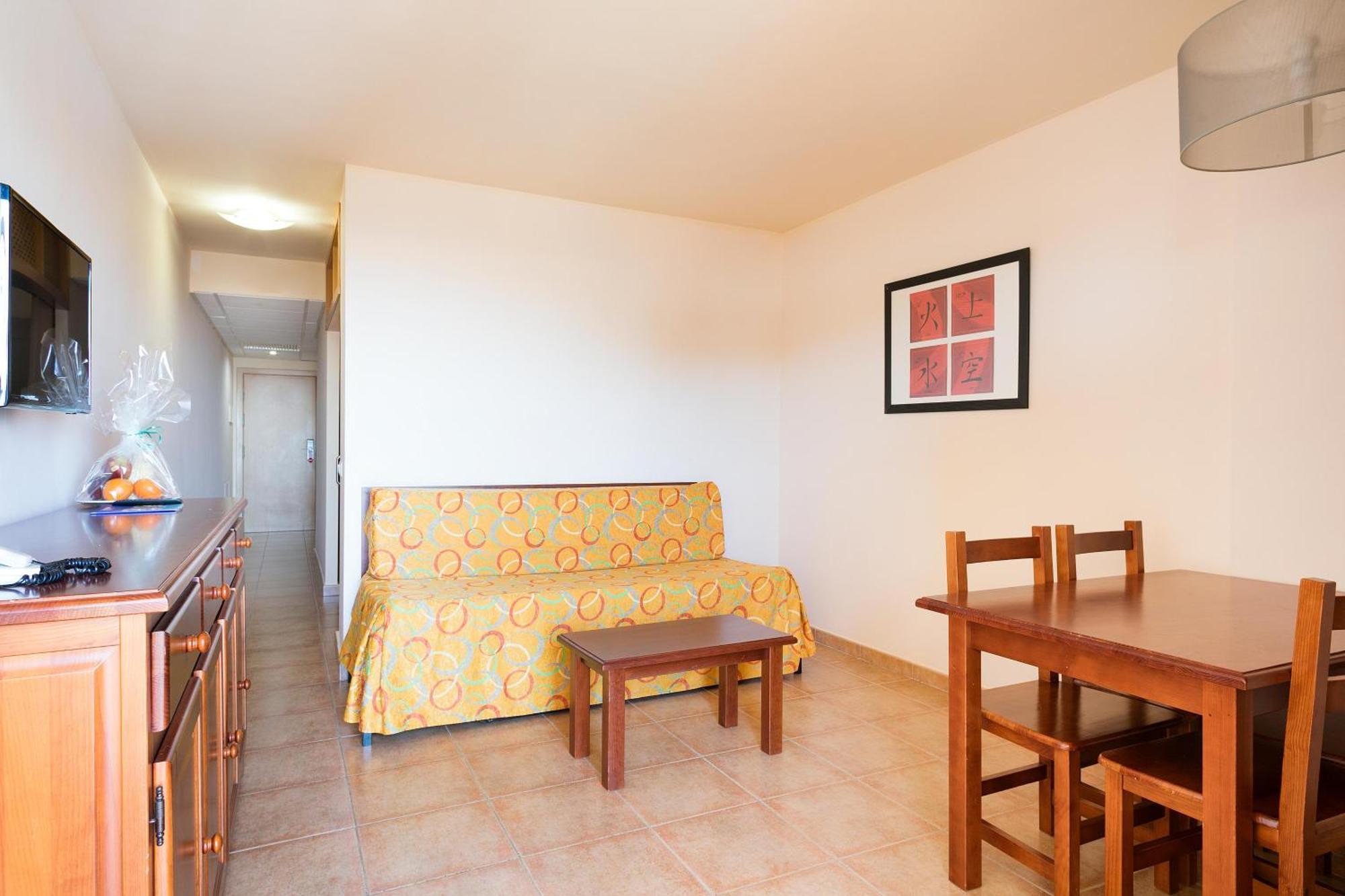 One-Bedroom Apartment (2 Adults)