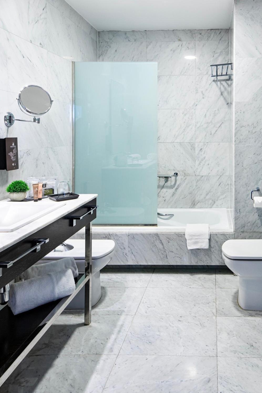 Double or Twin Room,1546787257:JPEG