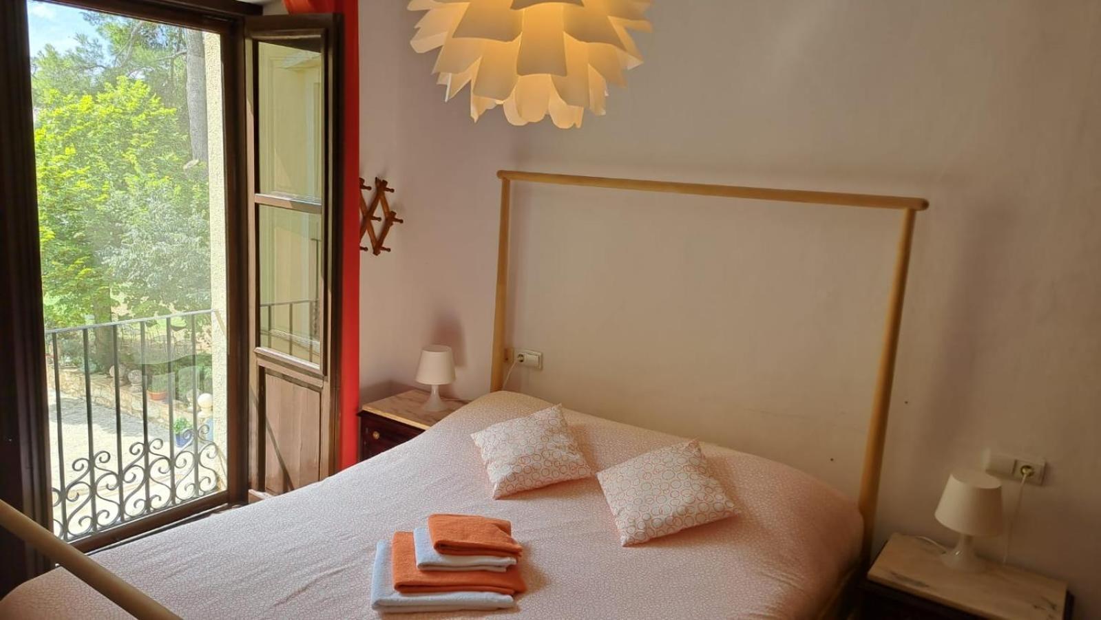 Double Room Private External Bathroom