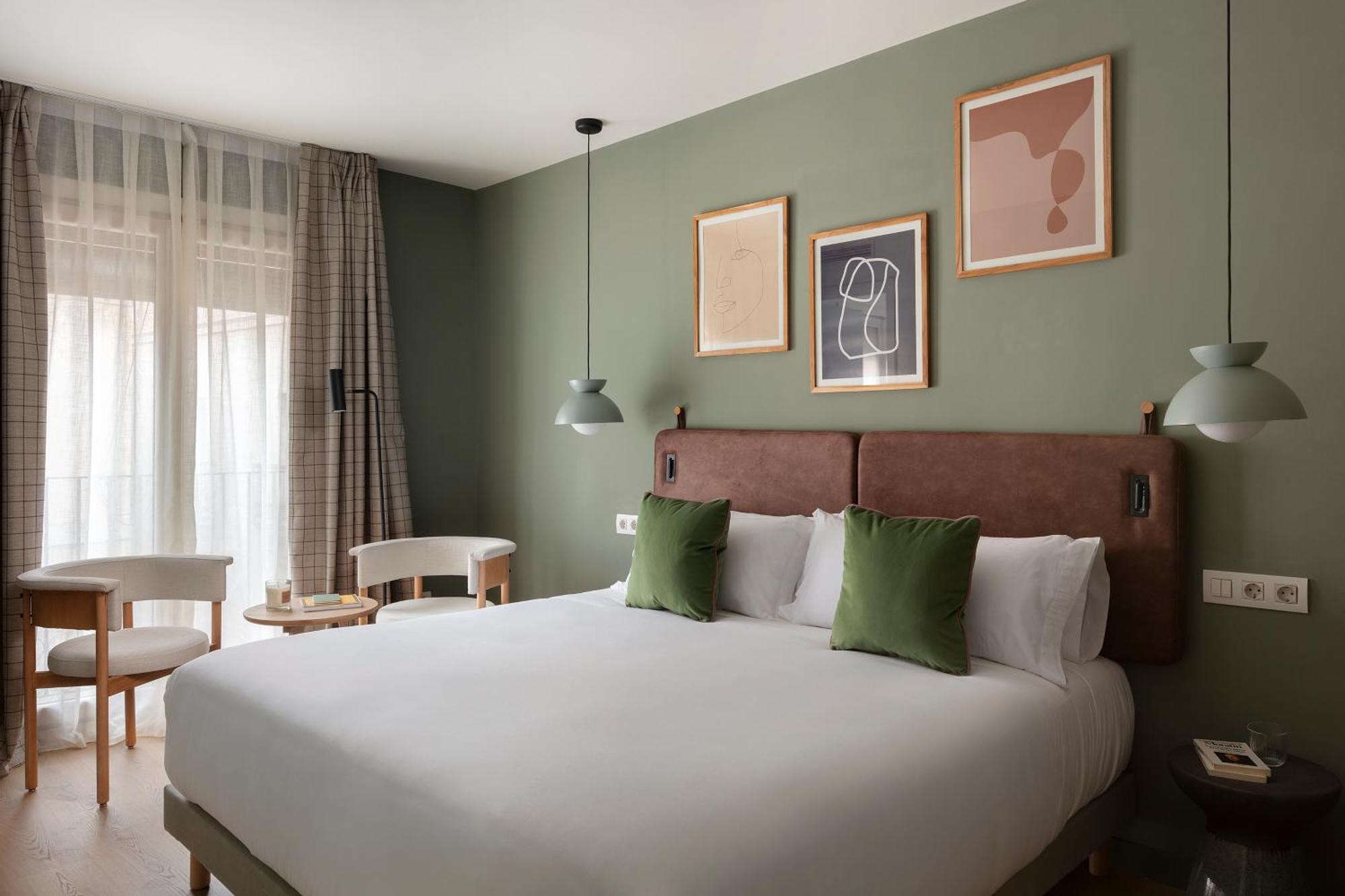 Superior Double Room,1425151260:JPEG