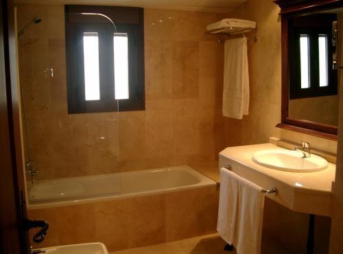 Habitación Triple Básica