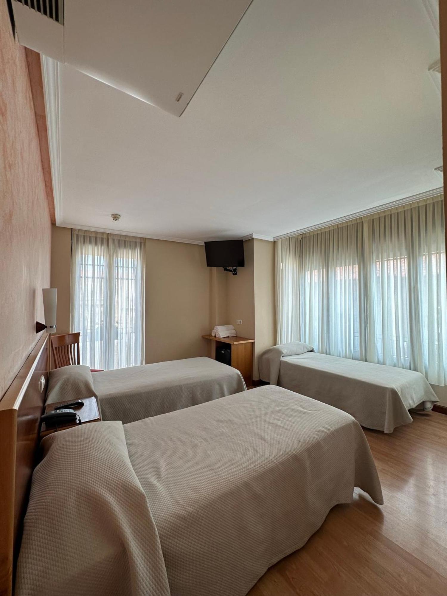 Habitación Doble con cama supletoria