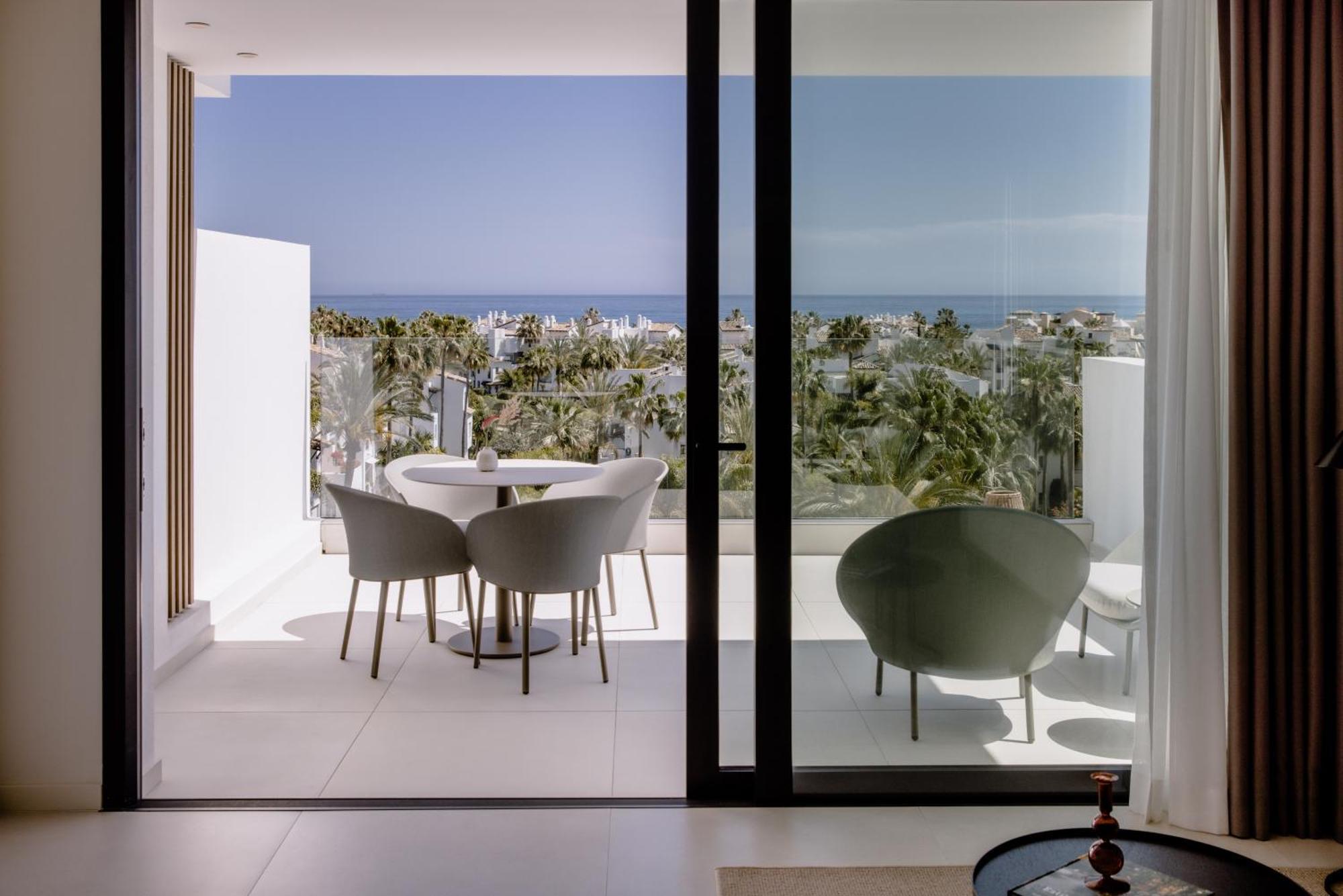 Deluxe Studio Sea View