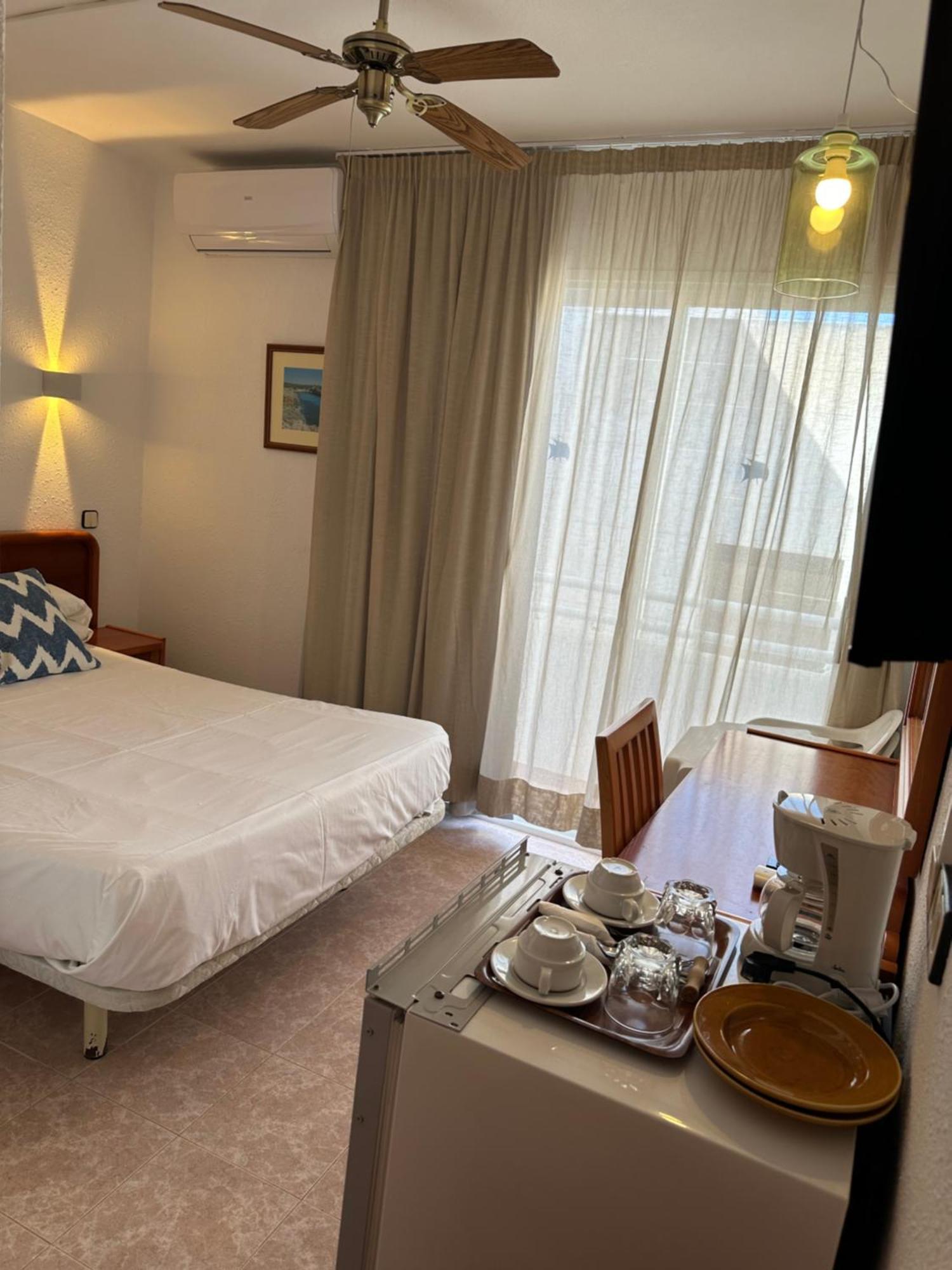 Single Room,644759418:JPEG