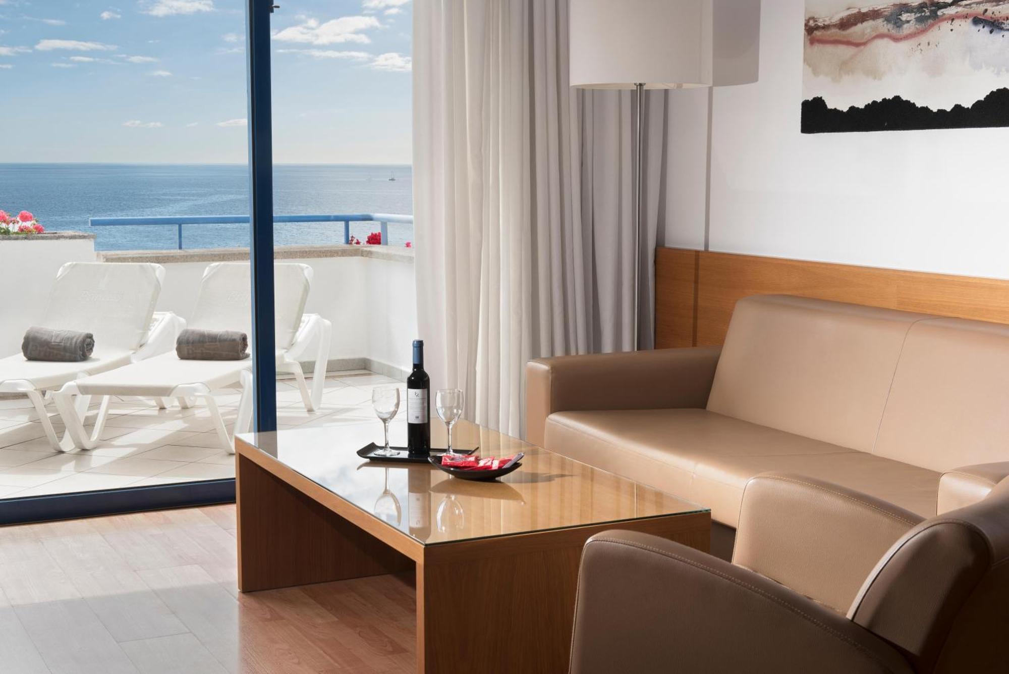 Junior Suite mit Meerblick (3 Erwachsene)