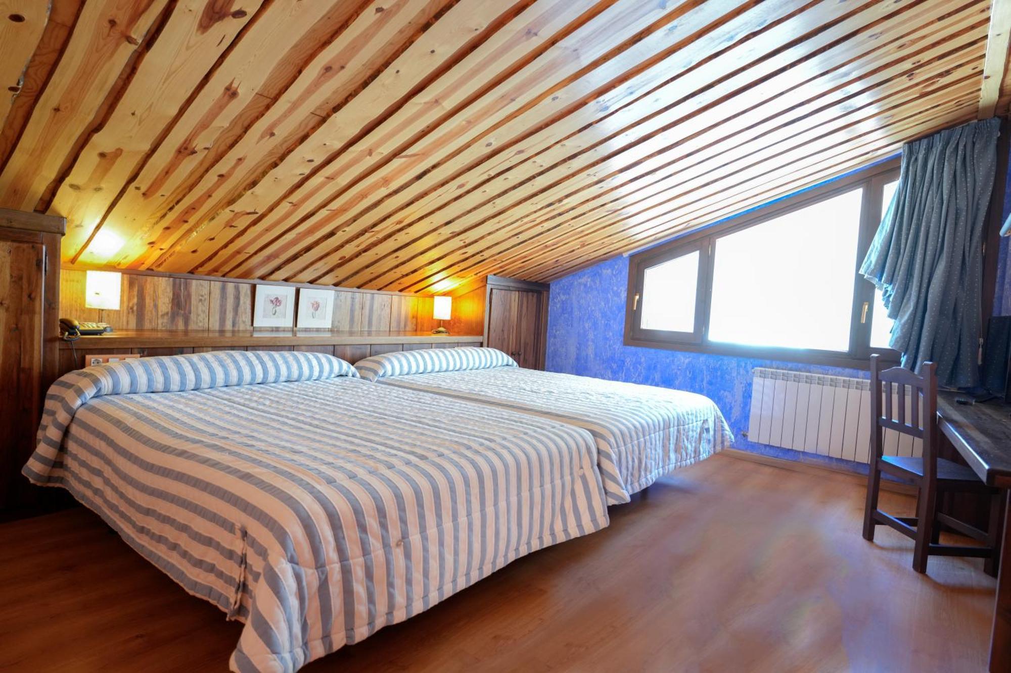 Standard Quadruple Room,1572841553:JPEG
