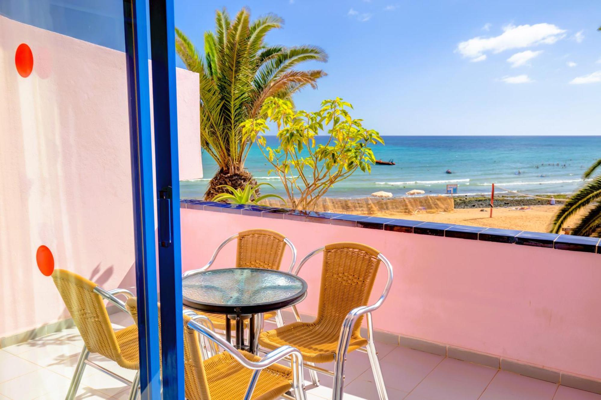 Camera Familiare con Vista Mare Laterale