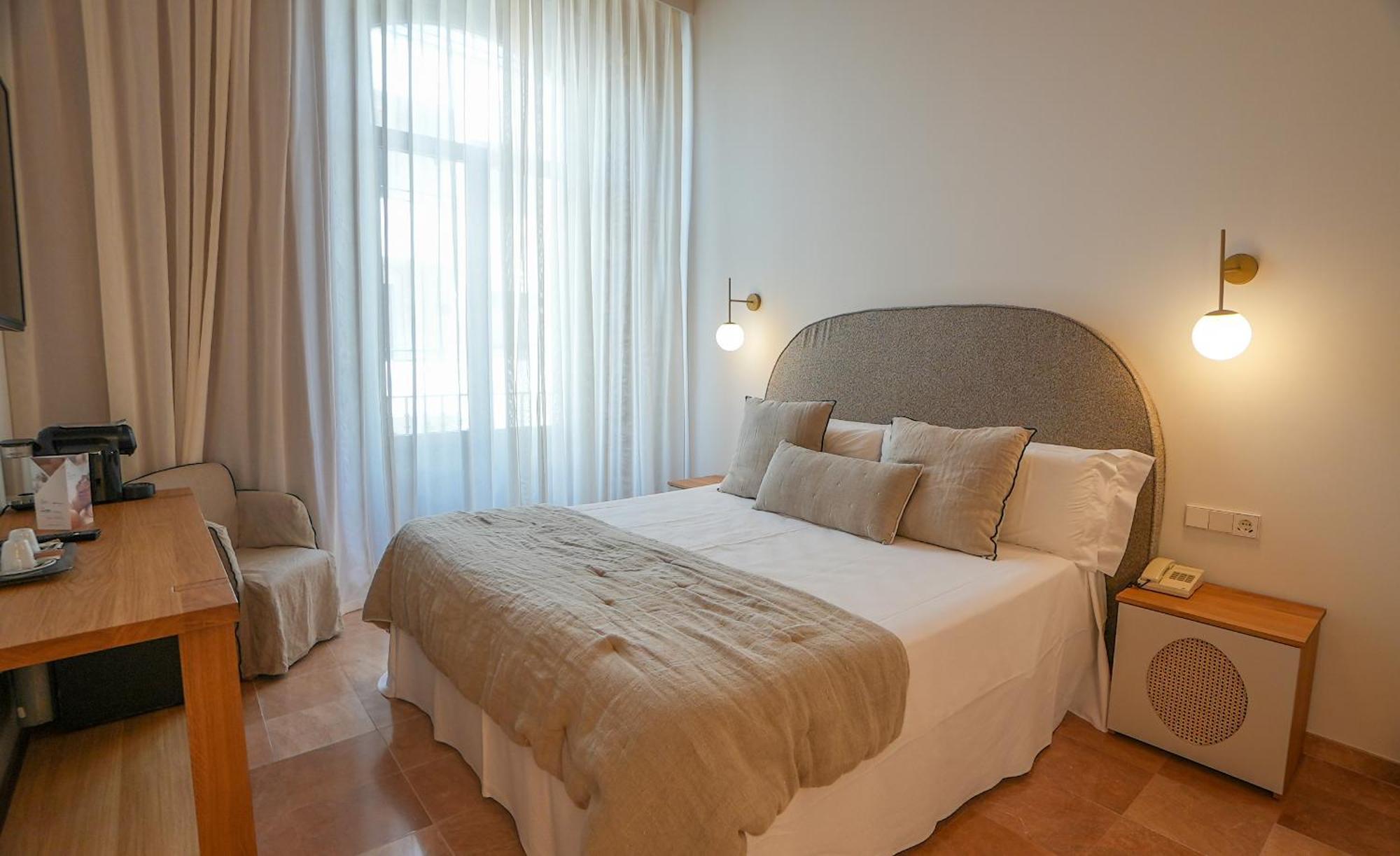 Superior Deluxe Room