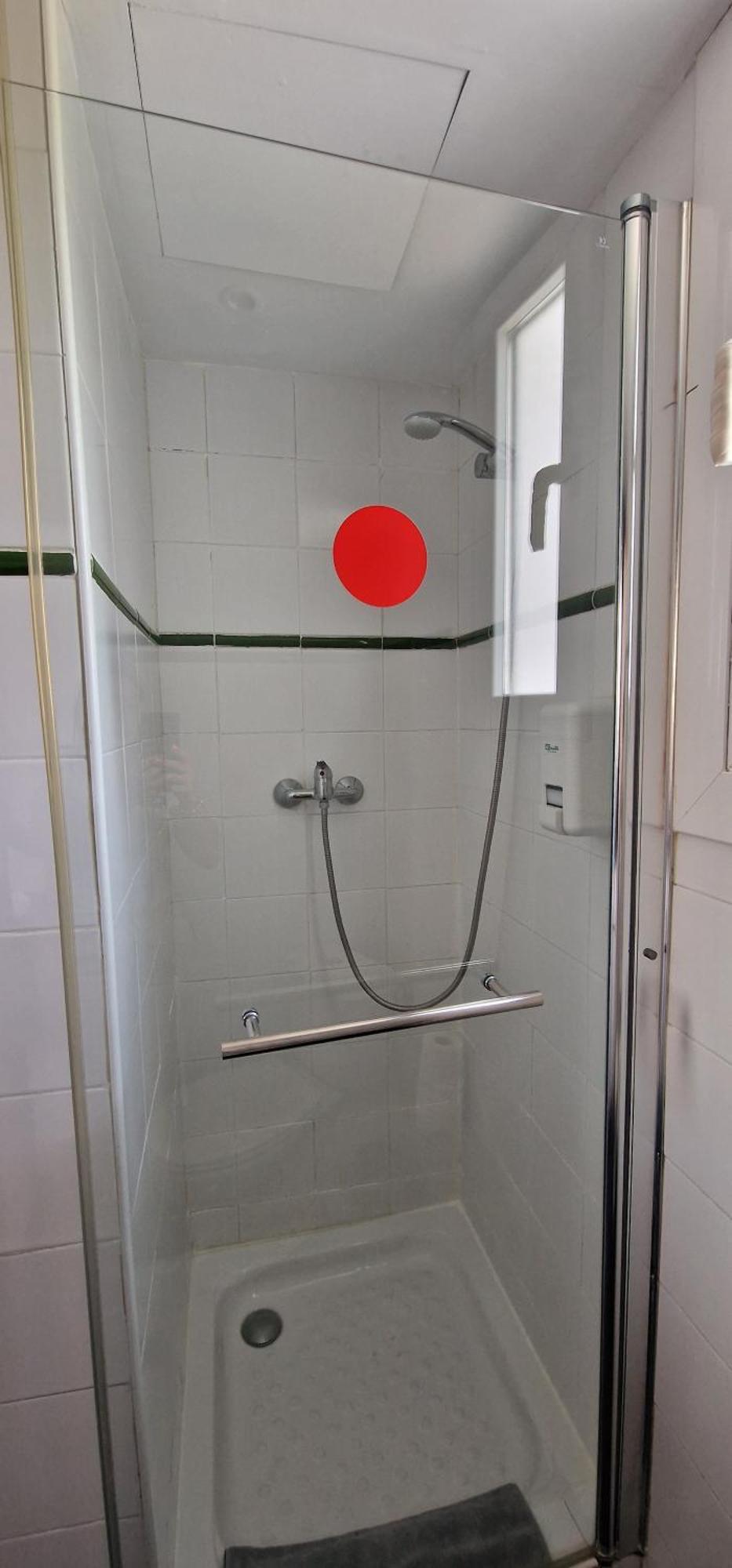 Jednolůžkový pokoj typu Superior ve vedlejší budově