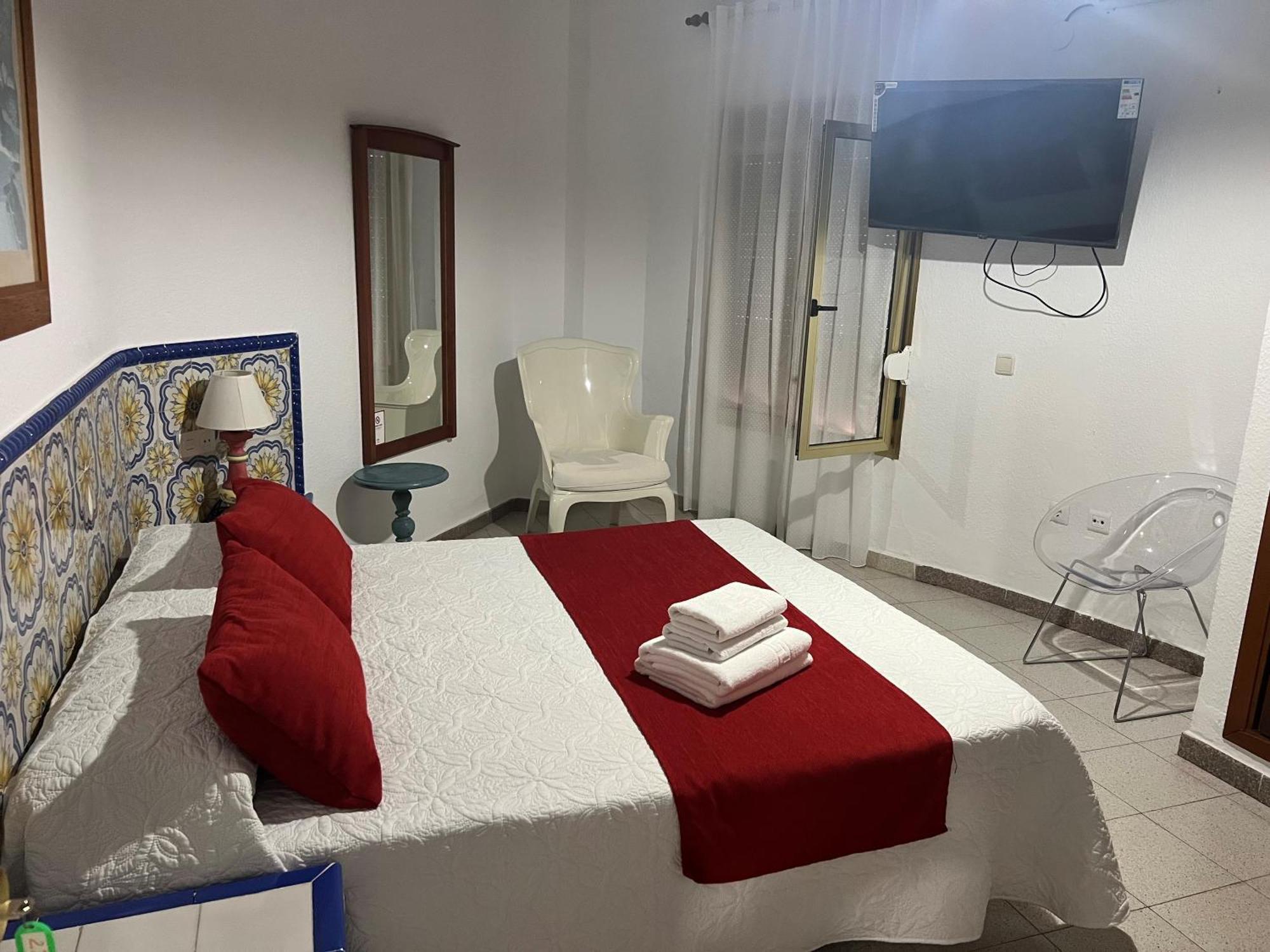 Double Room,1594690724:JPEG