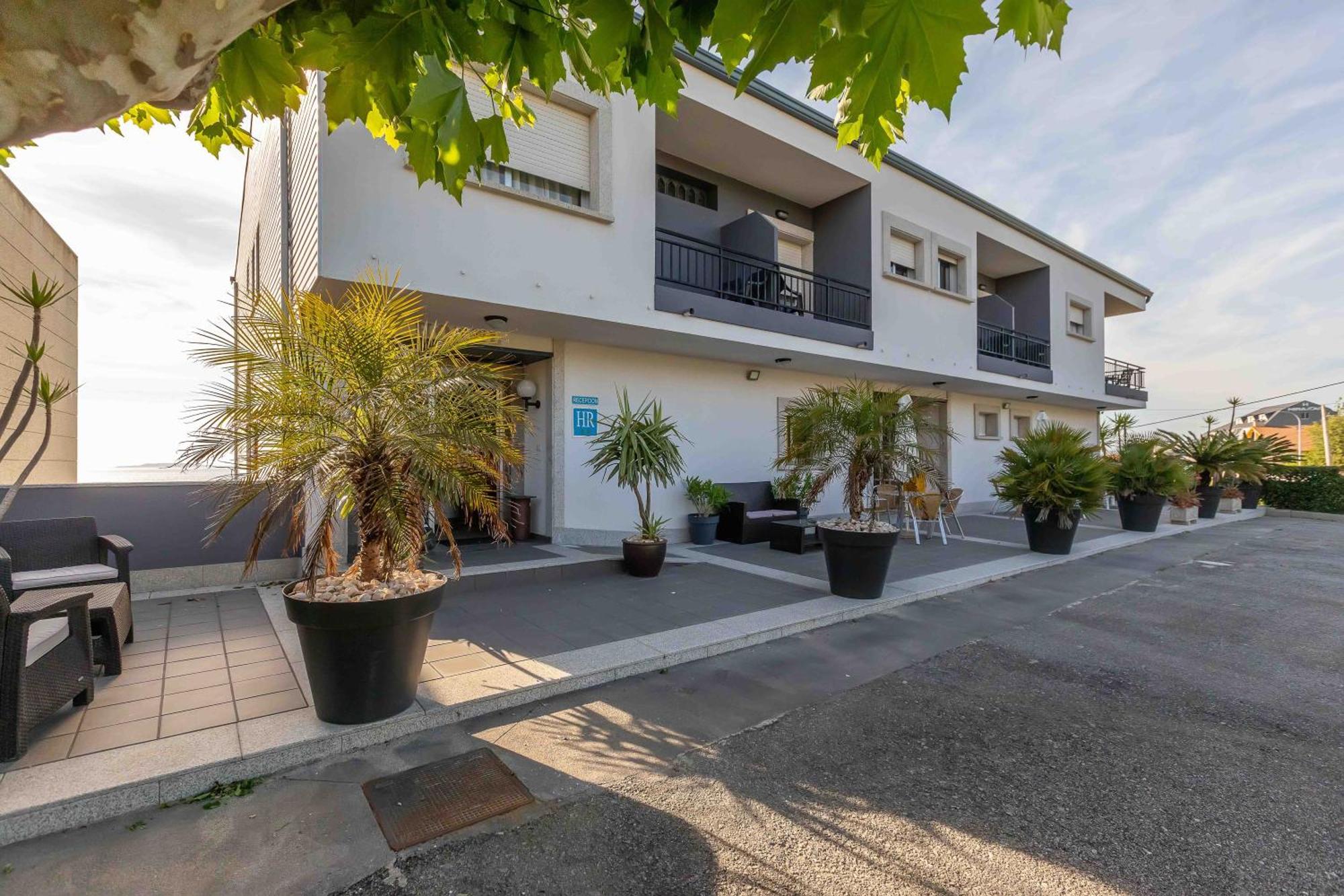 Double or Twin Room with Terrace