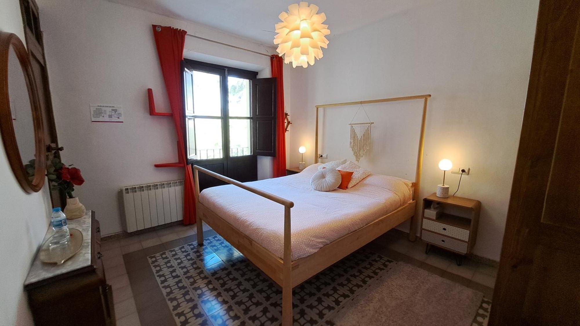 Double Room Private External Bathroom