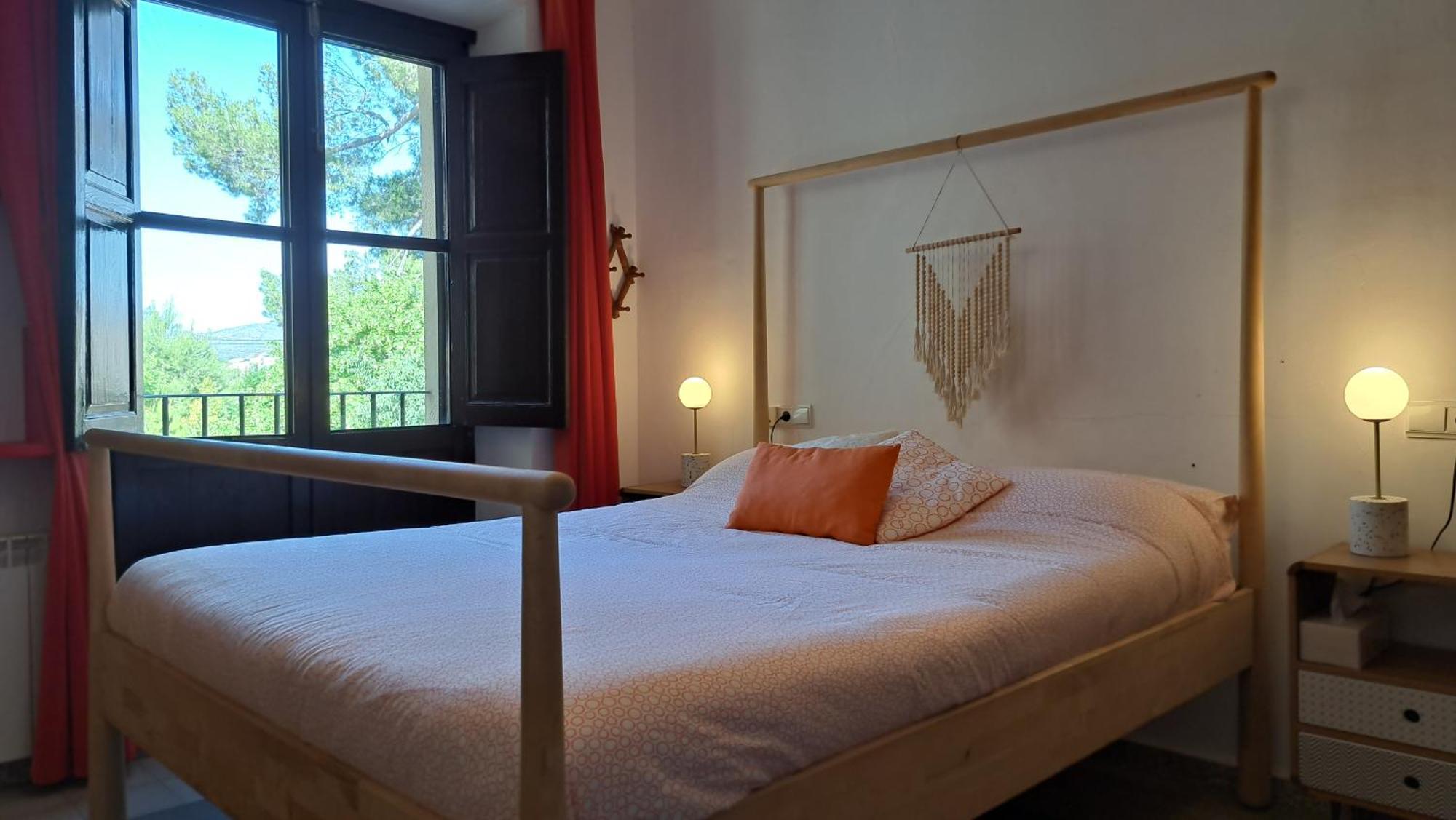 Double Room Private External Bathroom