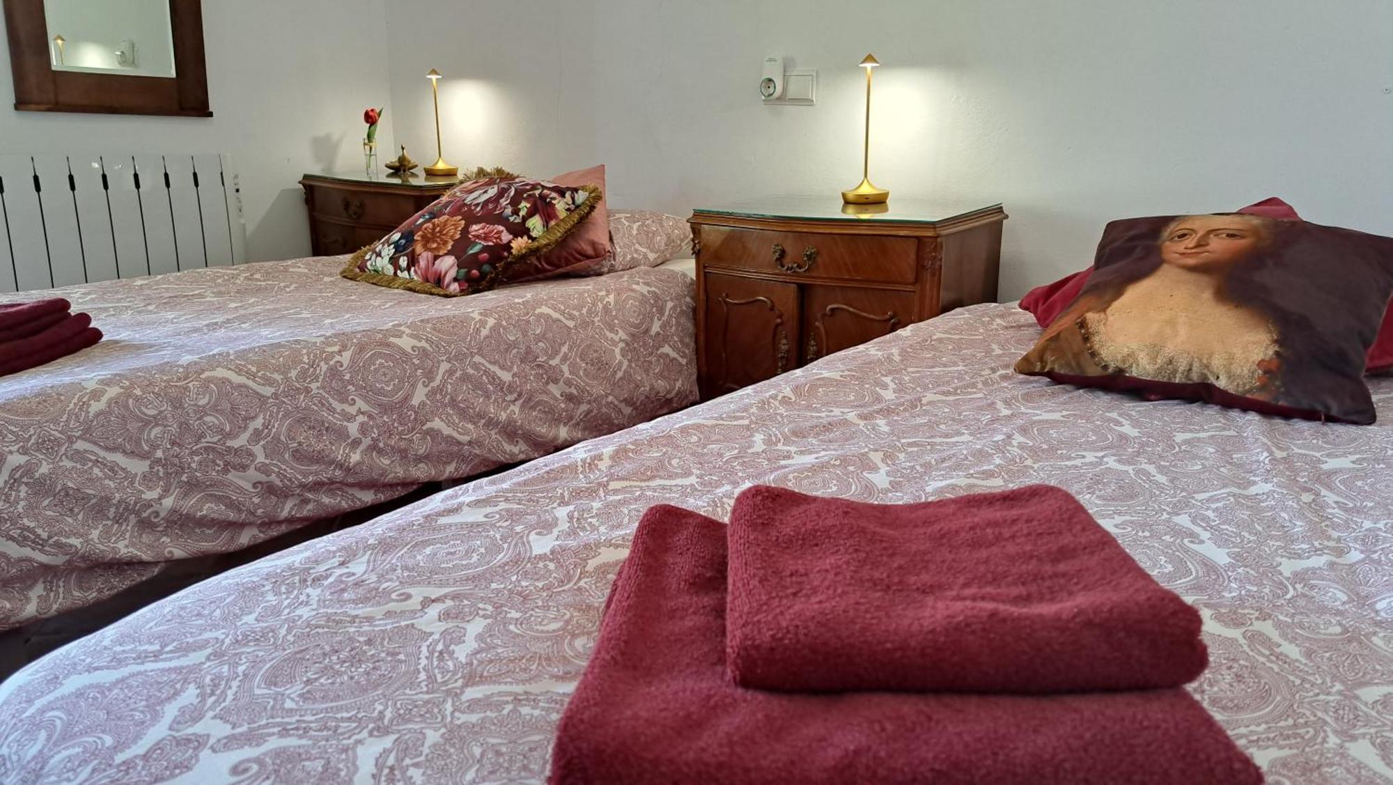 Double Room Private External Bathroom