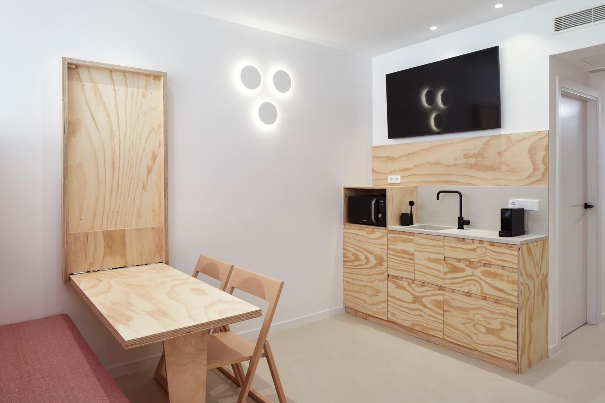 Superior Studio
