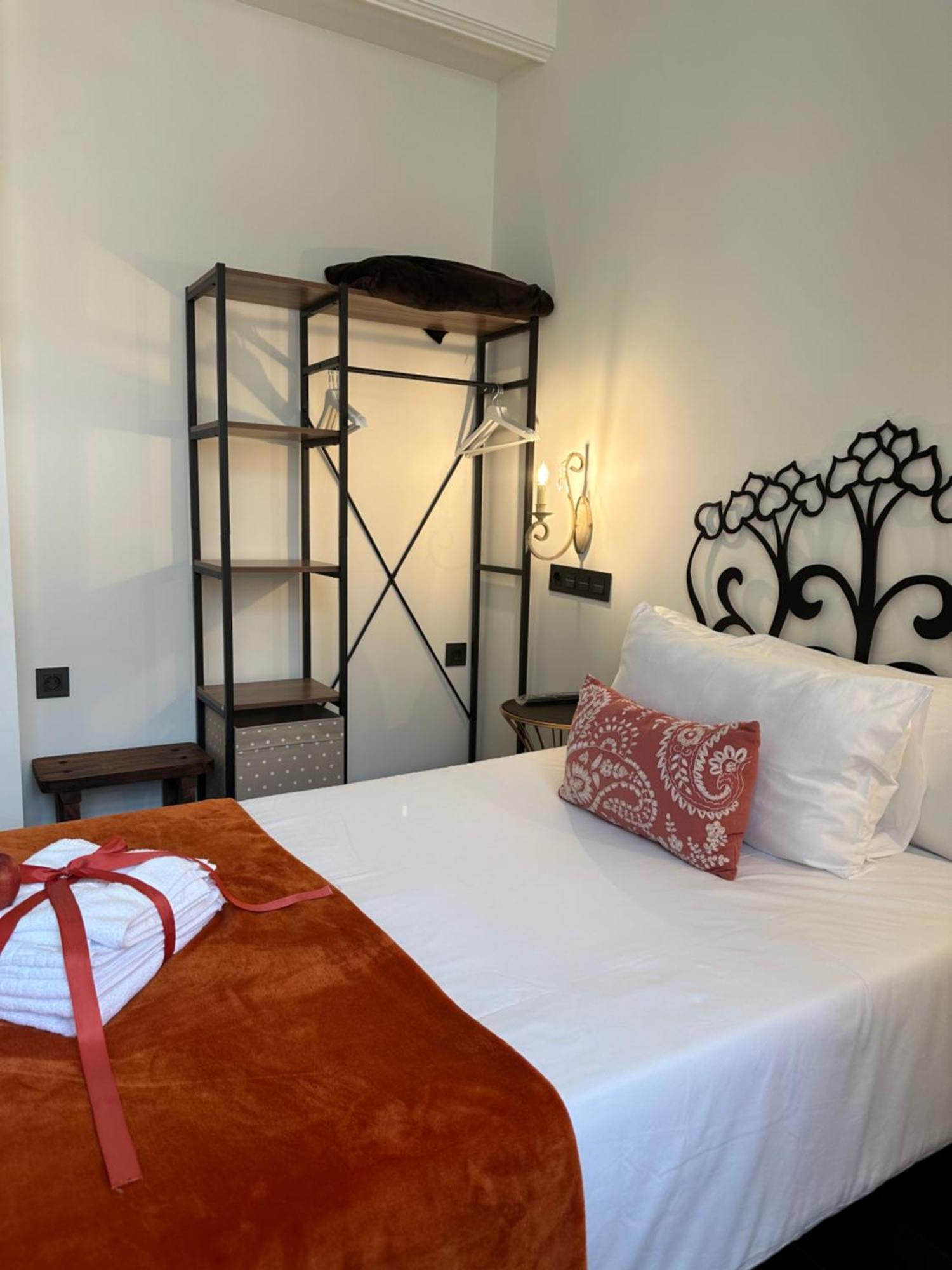 Large Single Room