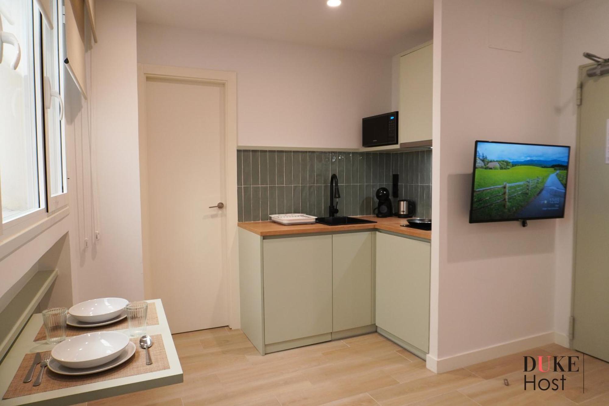 Studio Standard