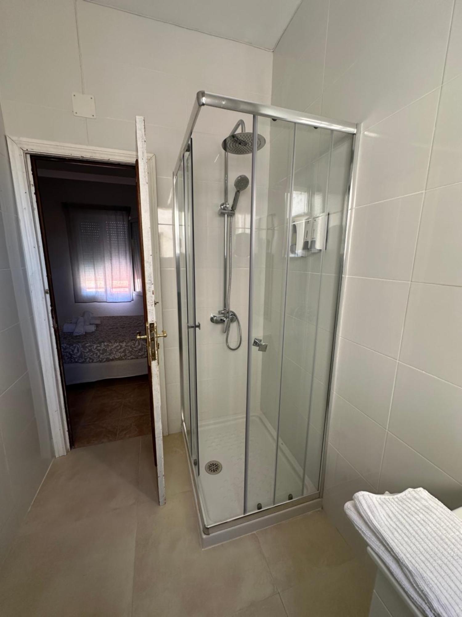 Double Room with Extra Bed and Private Bathroom