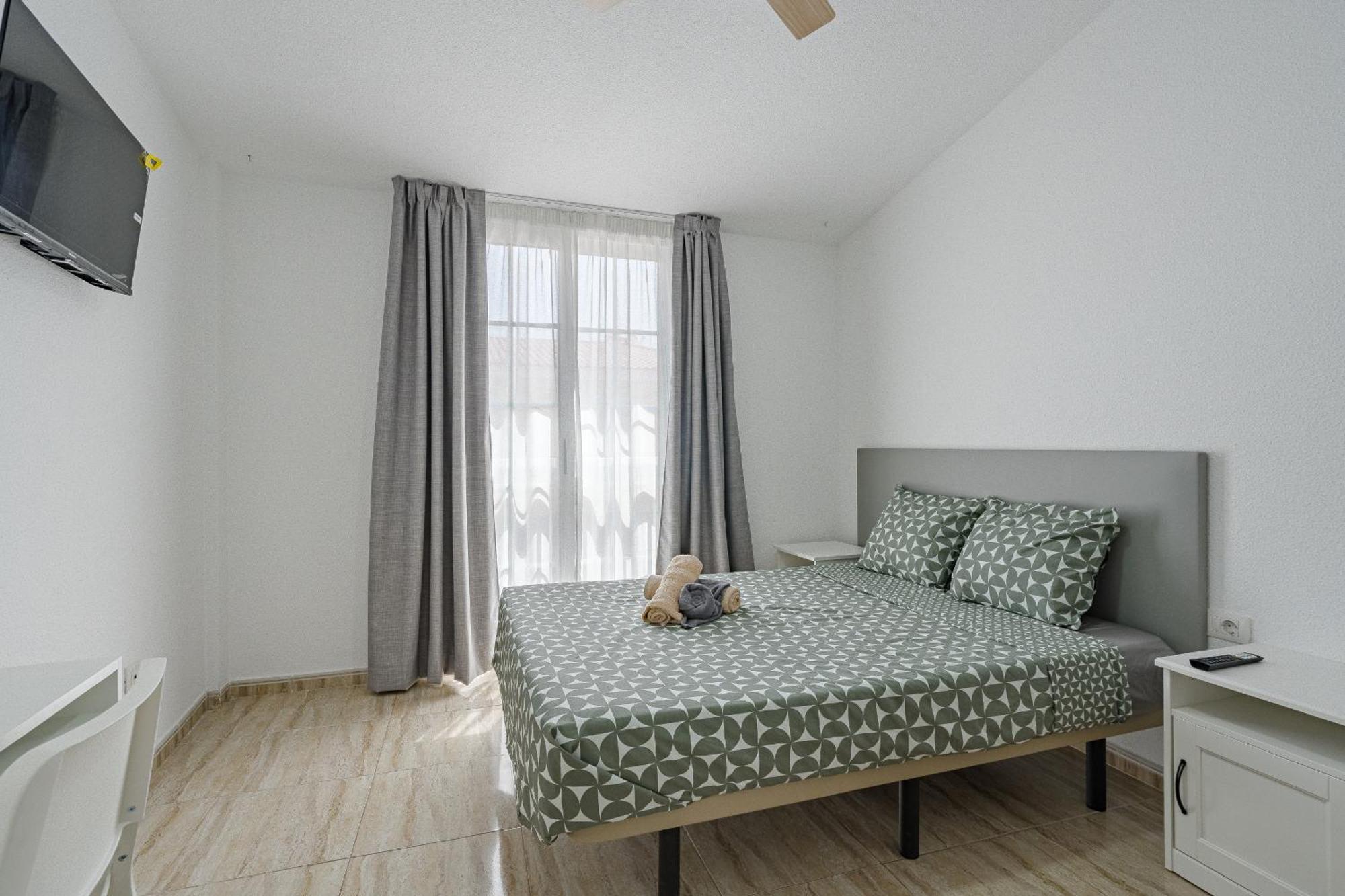 Twin Room Sea View,1626893798:JPEG