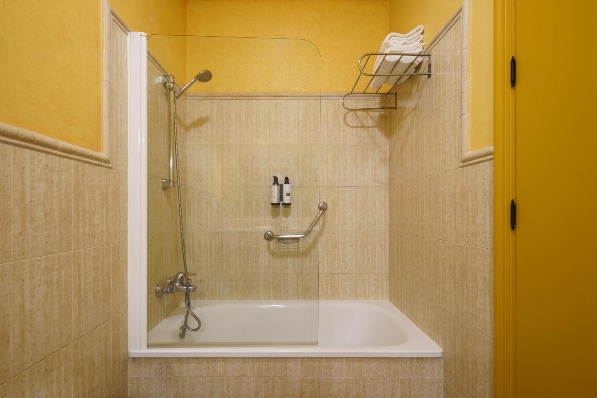 Deluxe Doppel-/Zweibettzimmer mit Flussblick