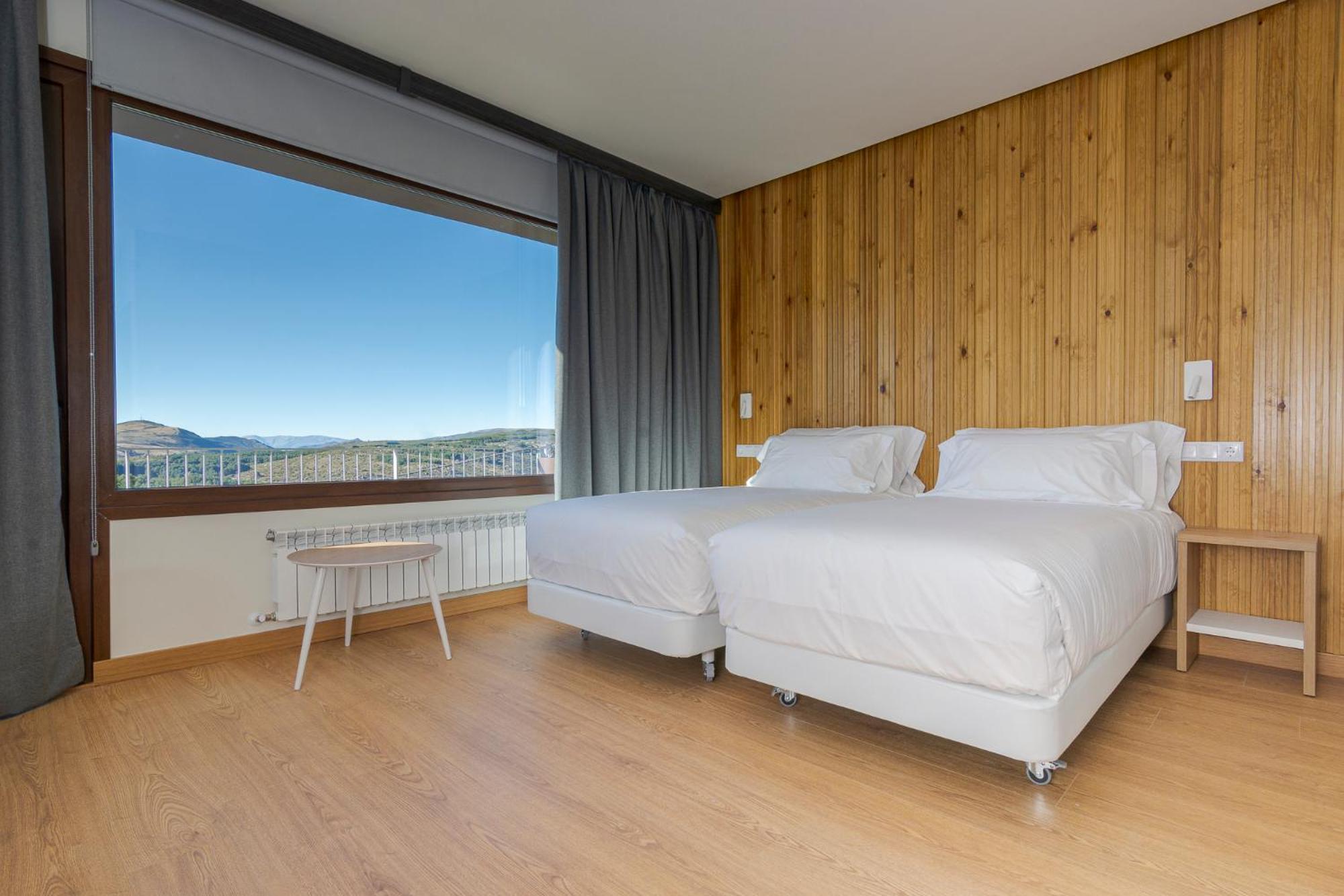 Superior Twin Room,1612886930:JPEG