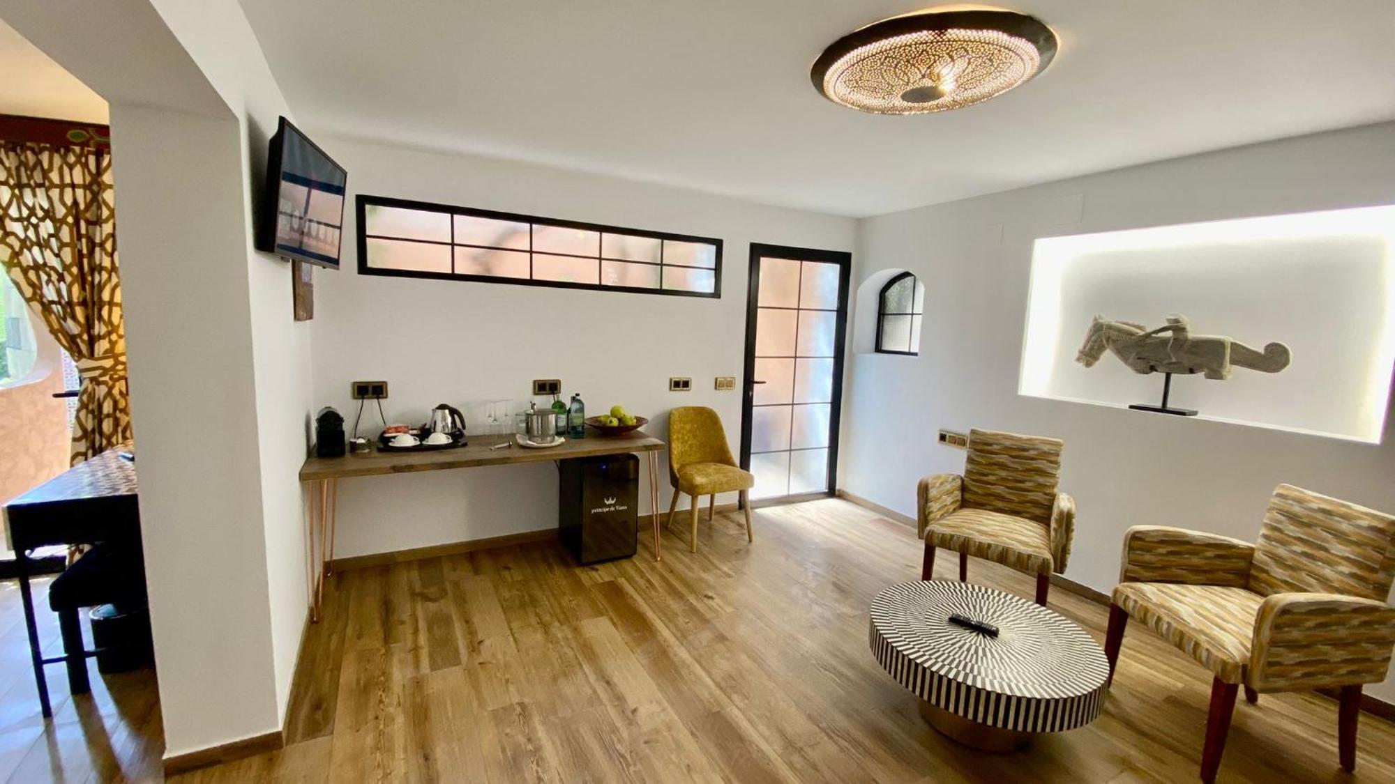 Suite with Sea View,1616420176:JPEG