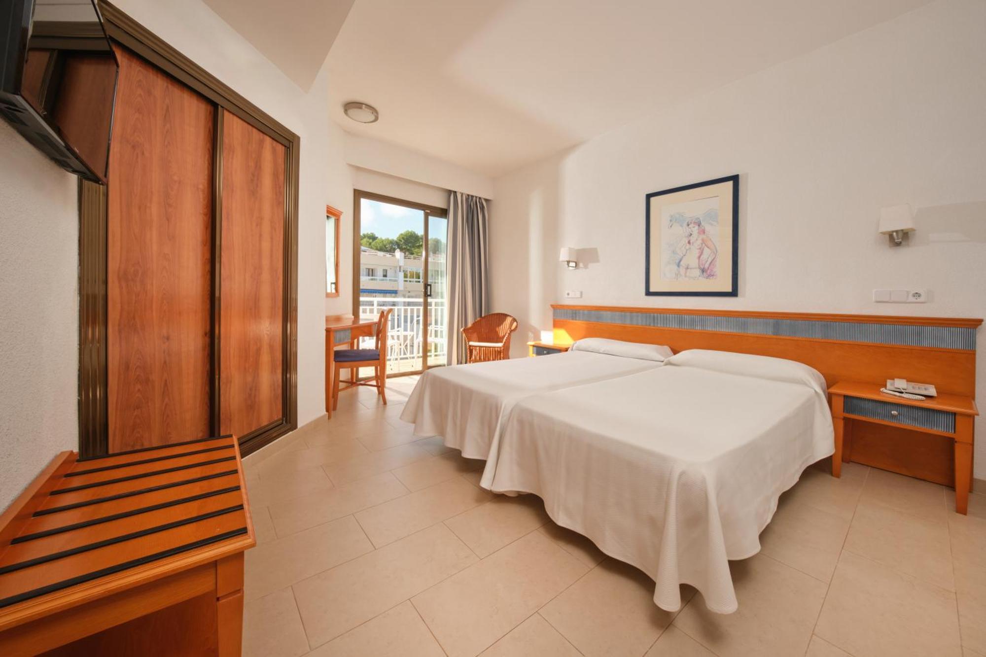 Twin Room Balcony,1620593385:JPEG