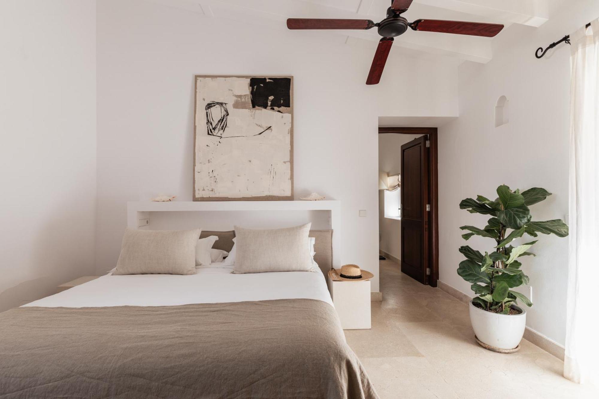 Two-Bedroom Suite,1622101003:JPEG