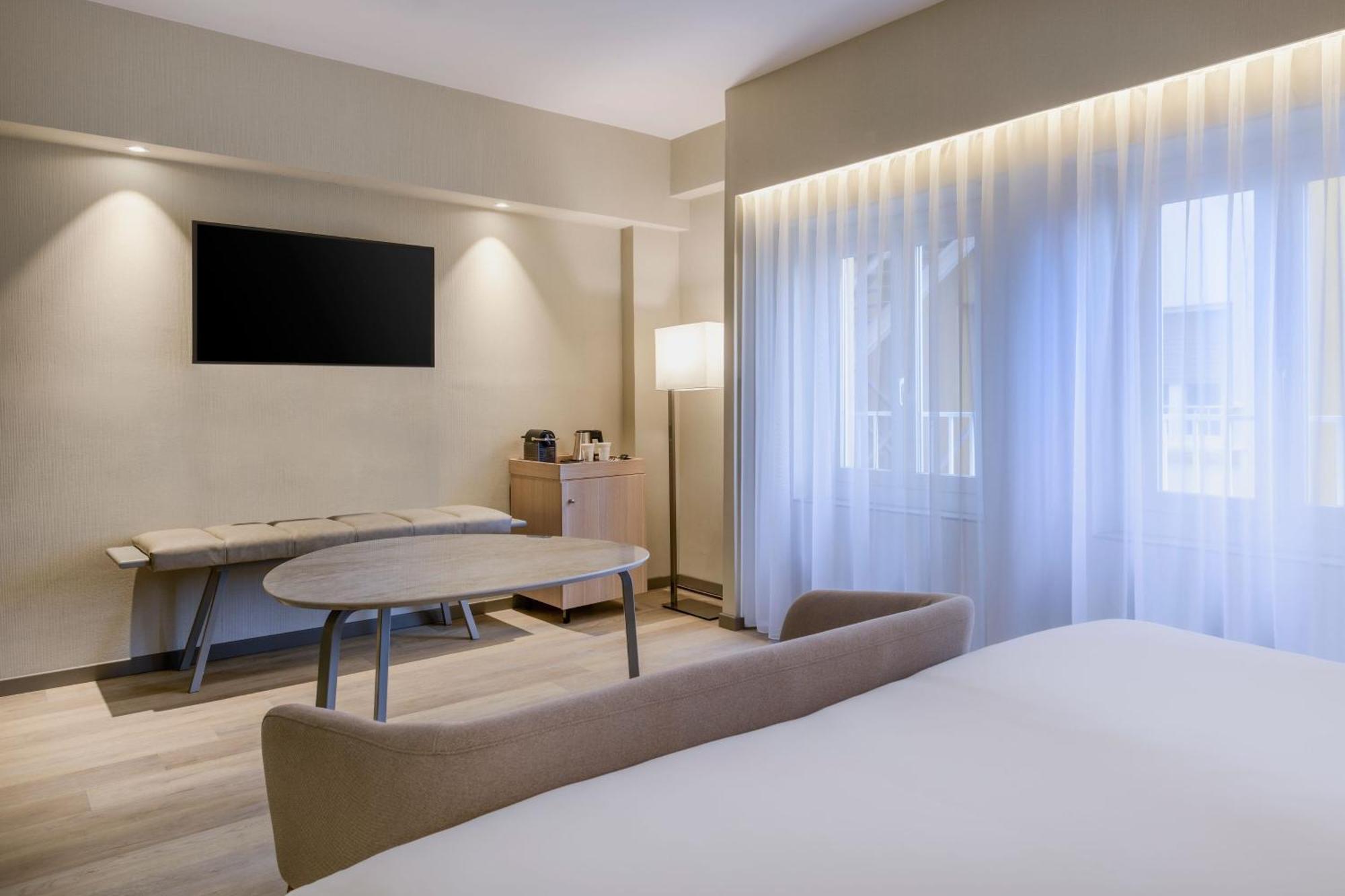 Quarto Superior com 1 Cama King-size