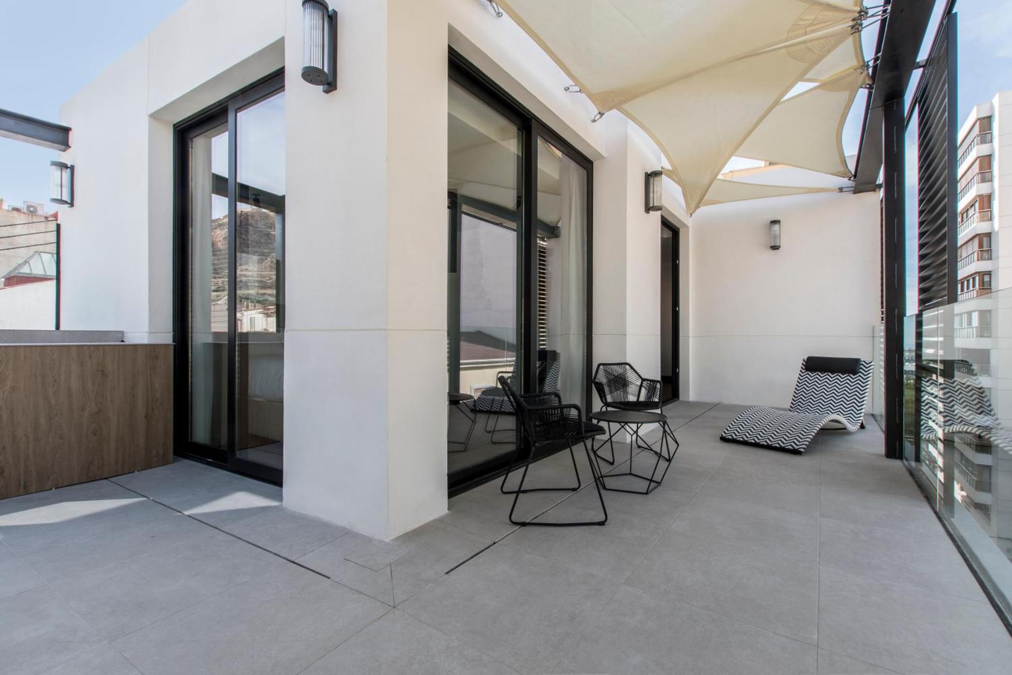 Two-Bedroom Apartment Pool,1637582726:JPEG