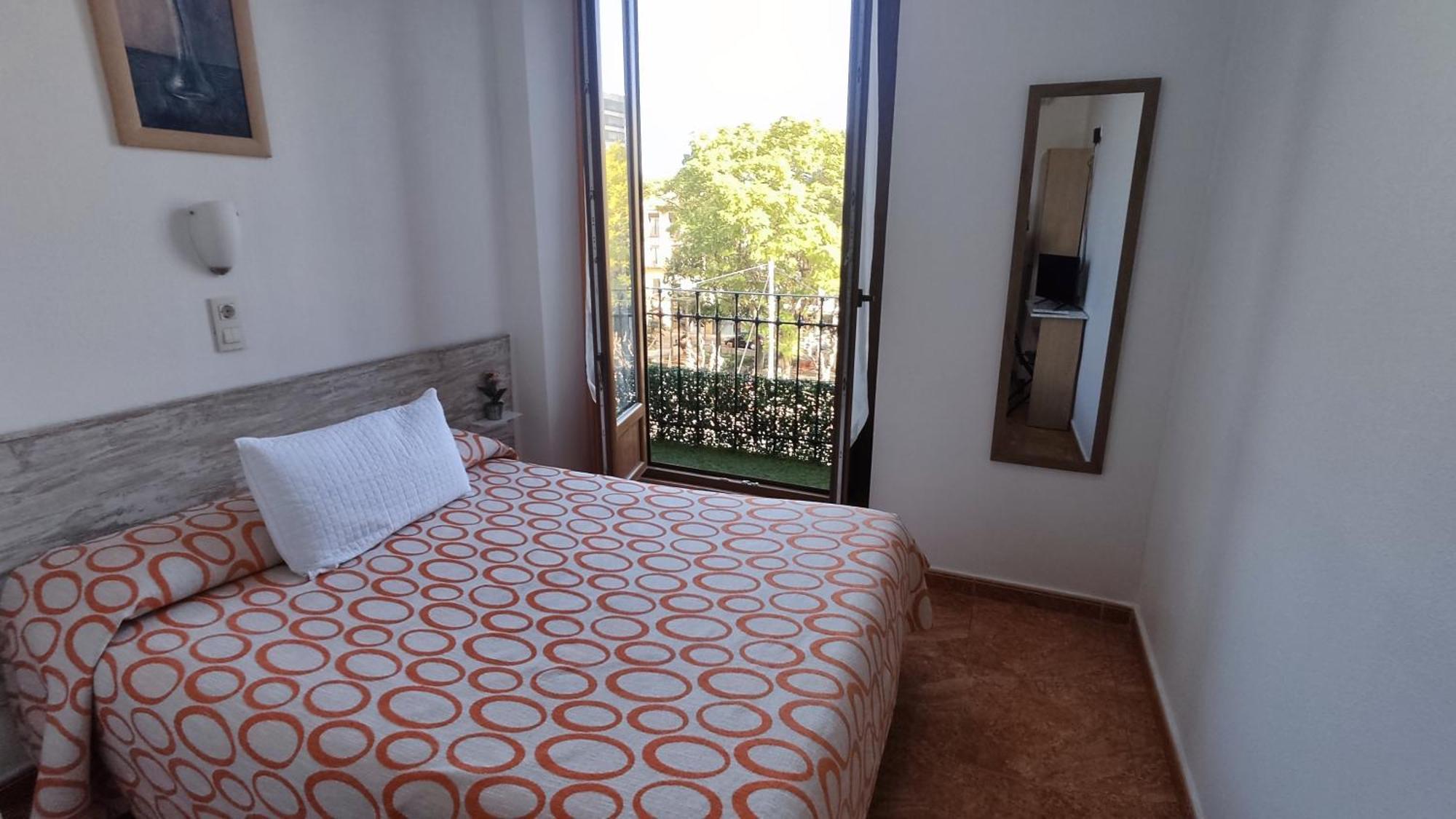 Double or Twin Room Balcony