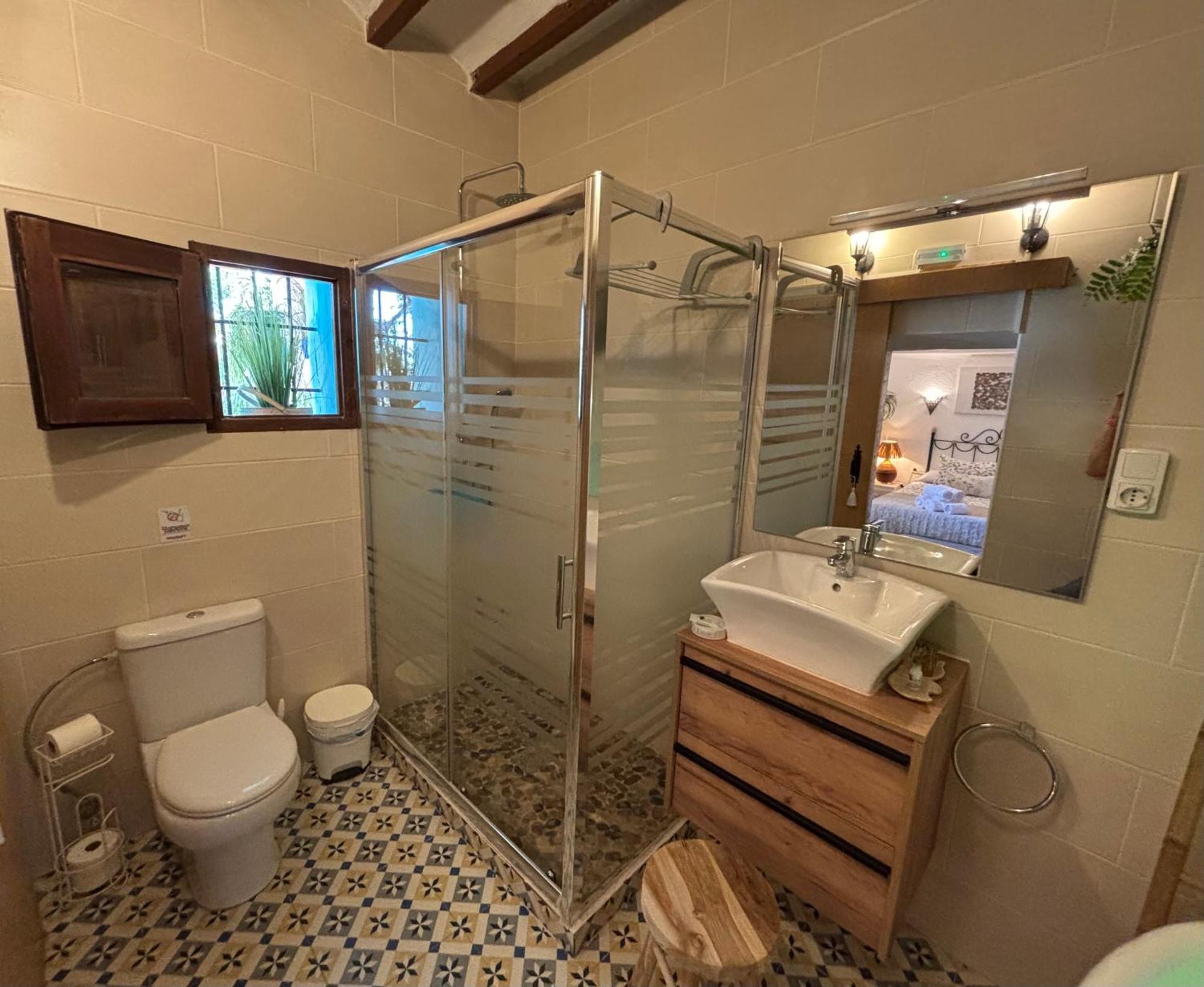Double Room Spa Bath,1743038301:JPEG
