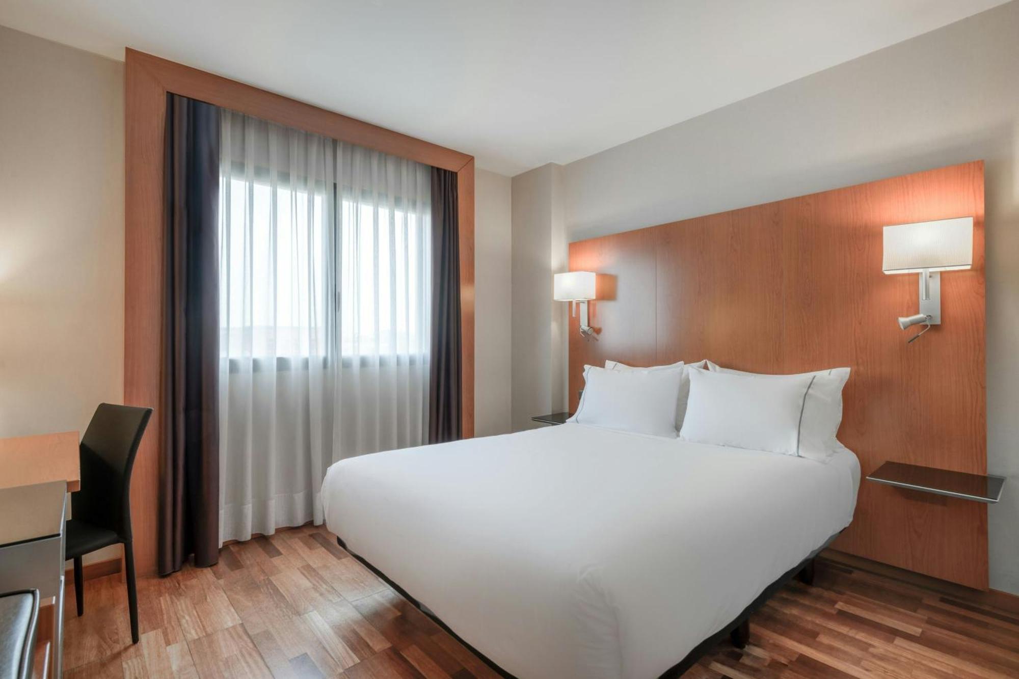 Quarto Standard com Cama Queen-size