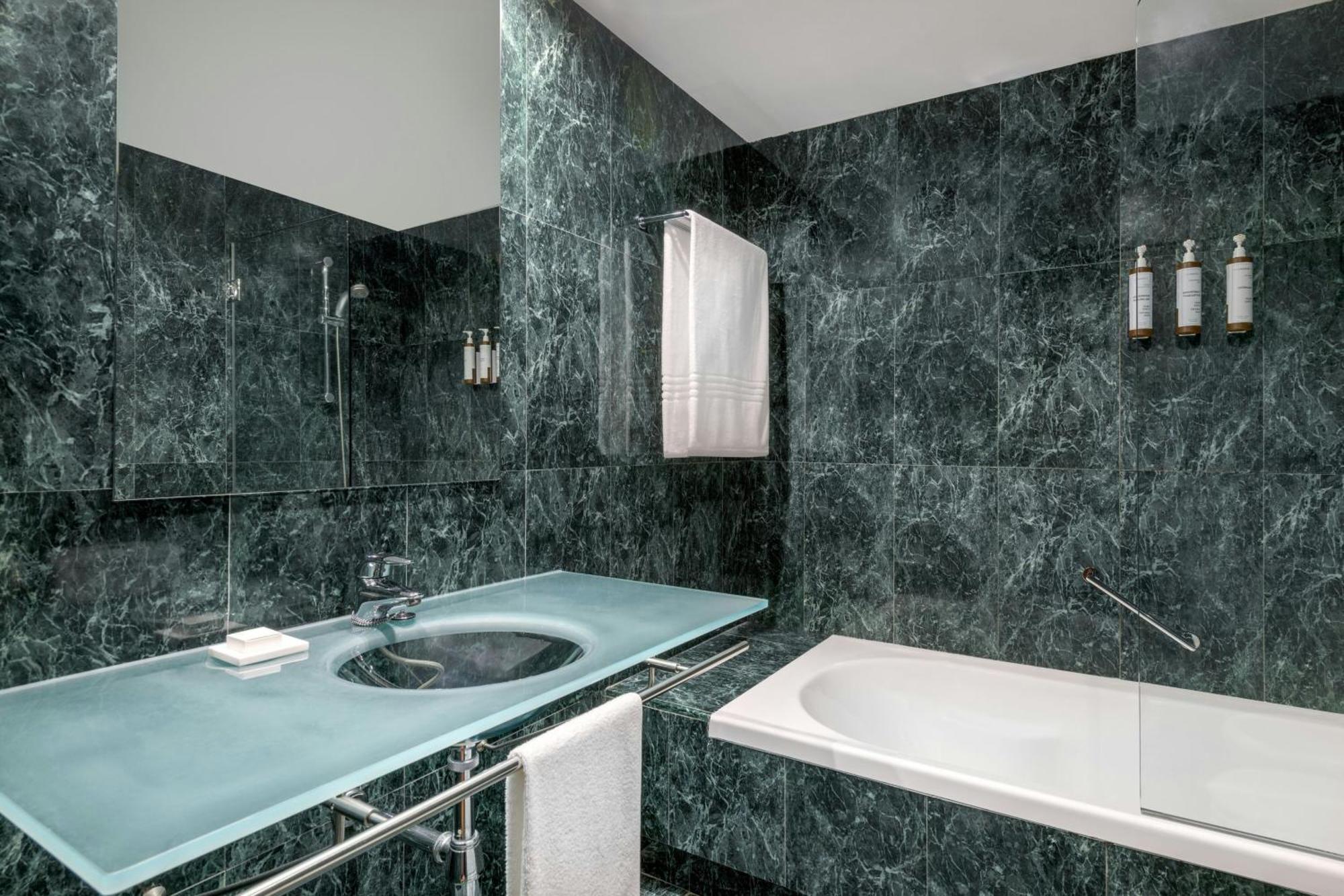 Quarto Standard com Cama King-size