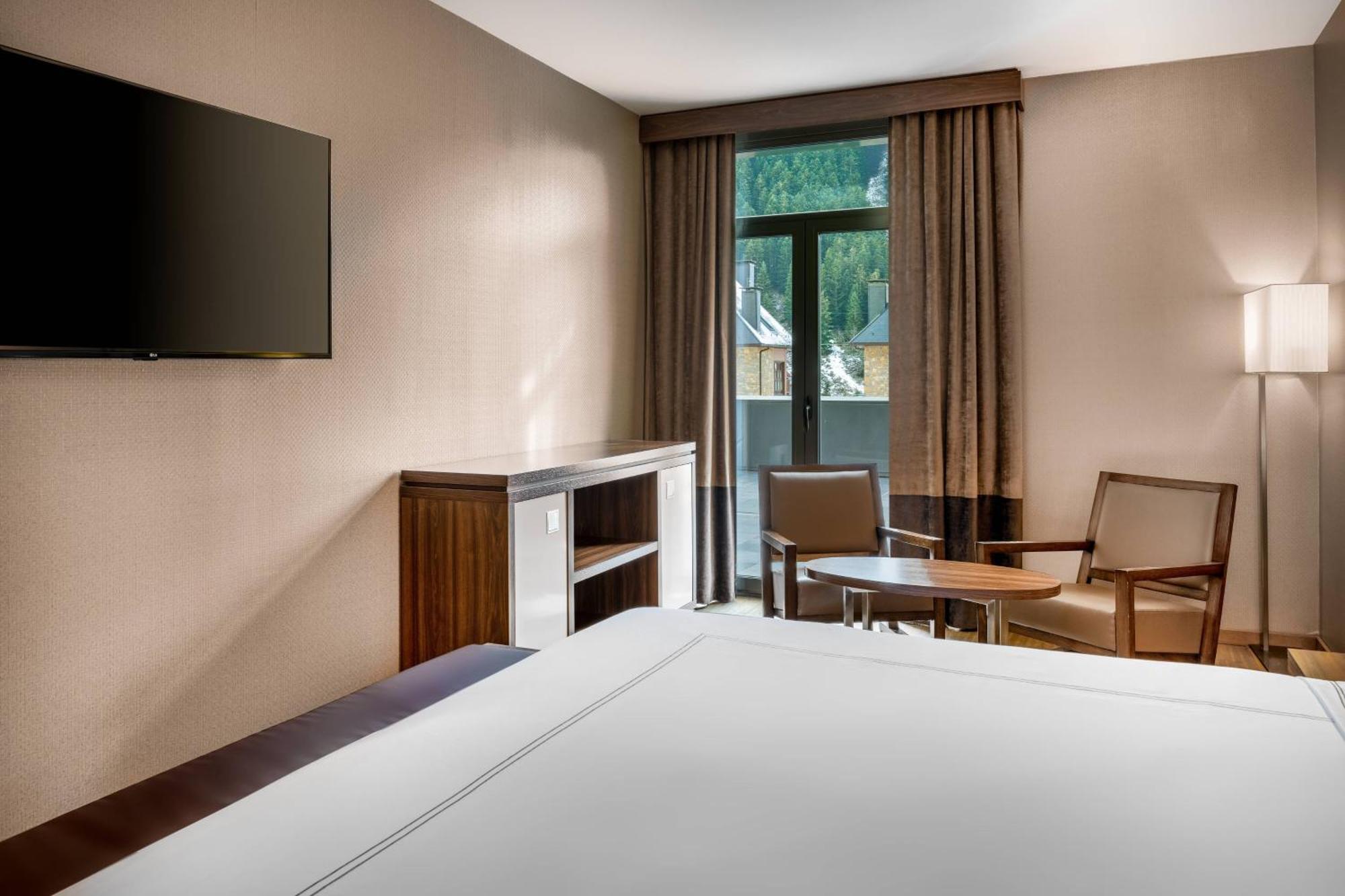 Suite Lit King-Size - Vue sur Montagne