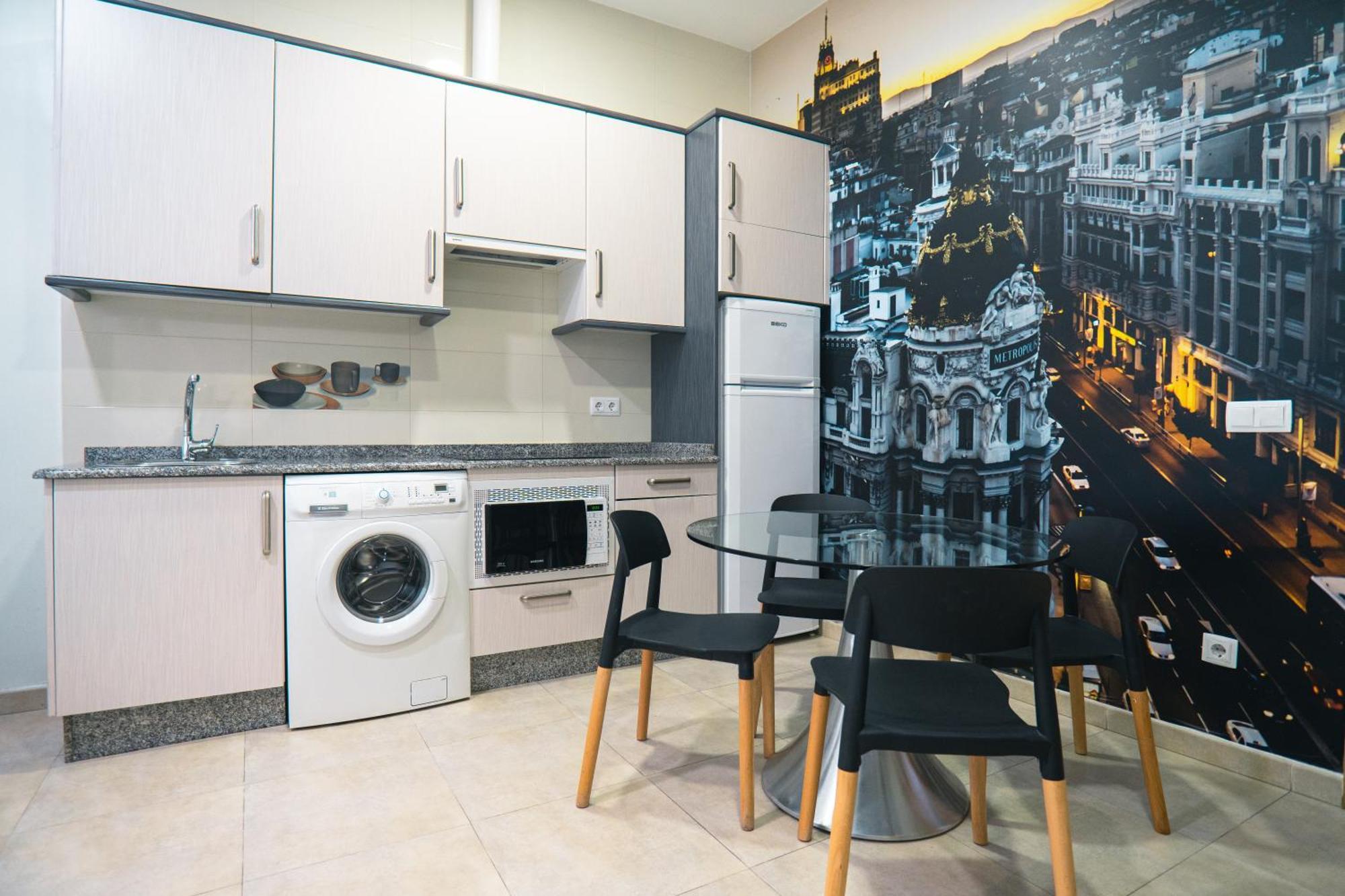 One-Bedroom Apartment
