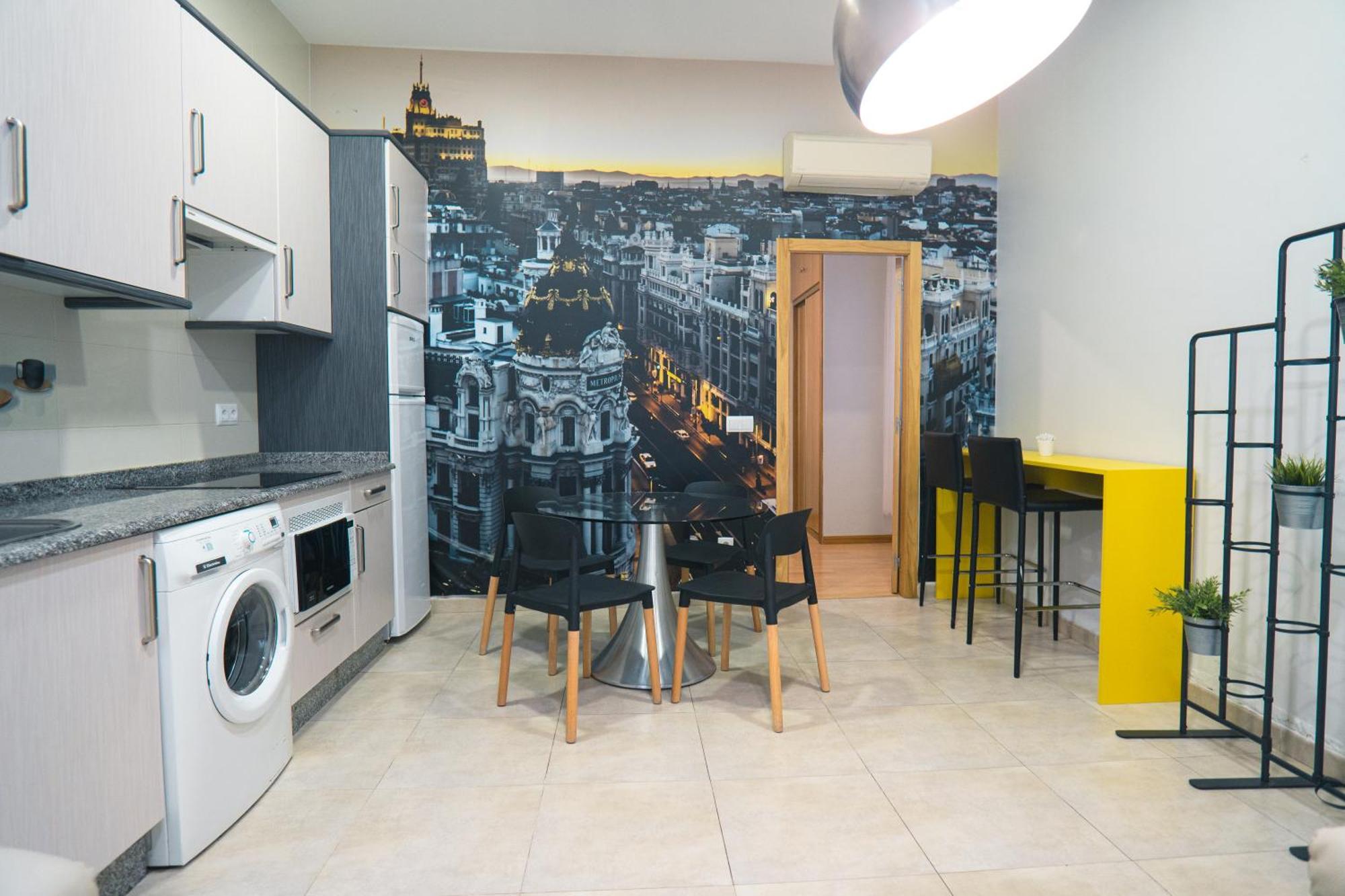 One-Bedroom Apartment