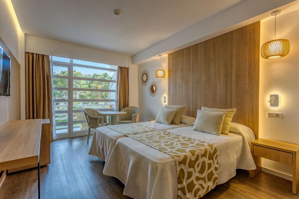 Superior Double Room,1646886864:JPEG