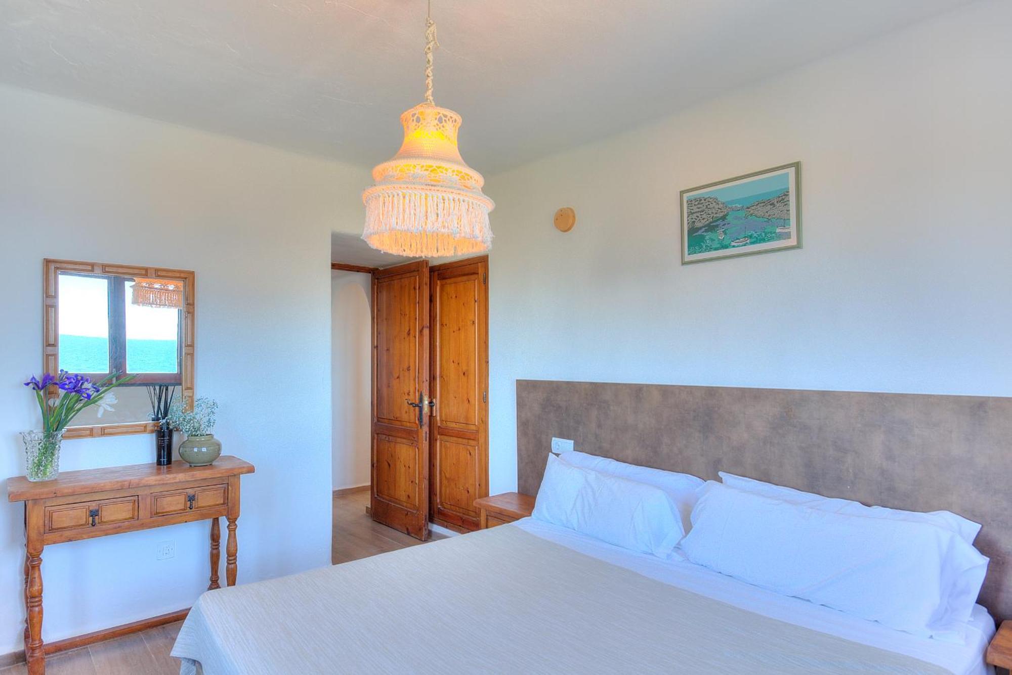 Two-Bedroom Apartment Sea View