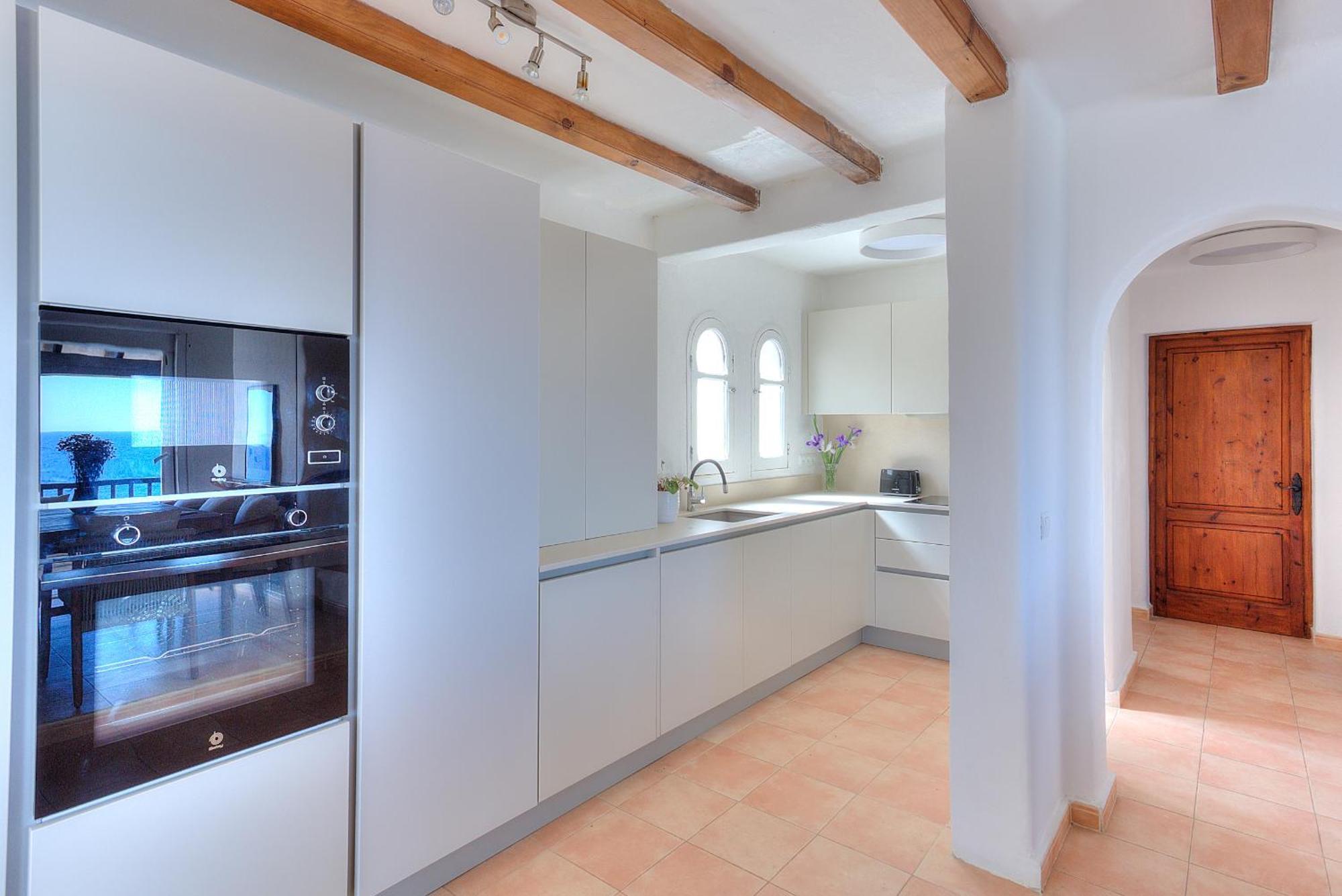 Three-Bedroom Apartment Sea View