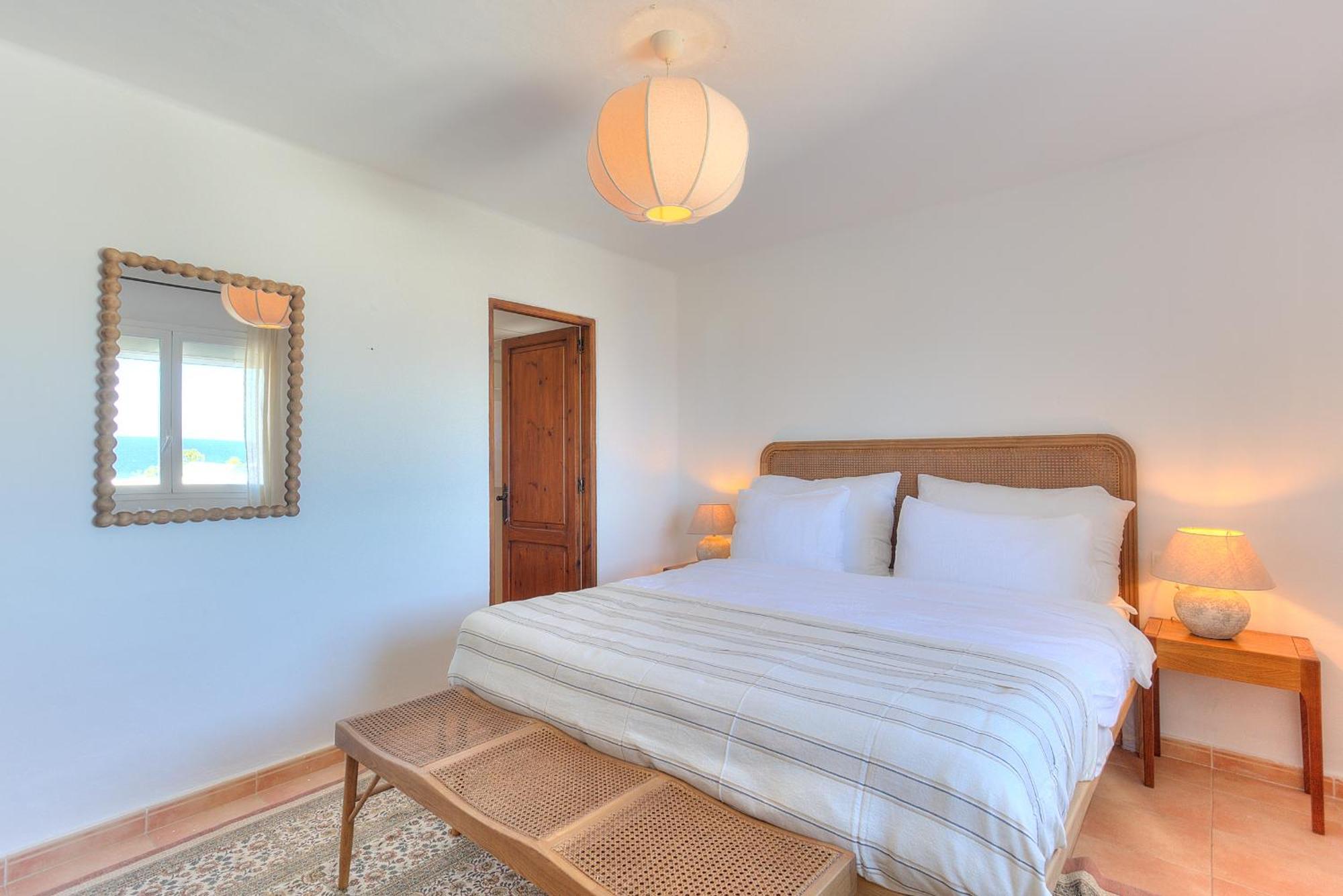 Three-Bedroom Apartment Sea View