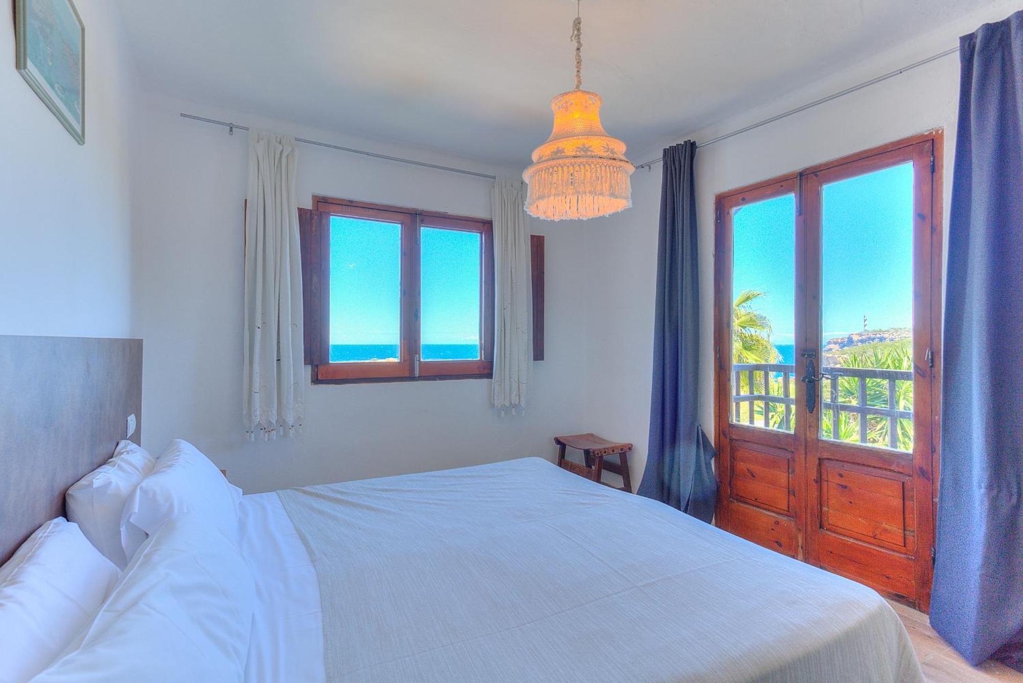 Two-Bedroom Apartment Sea View